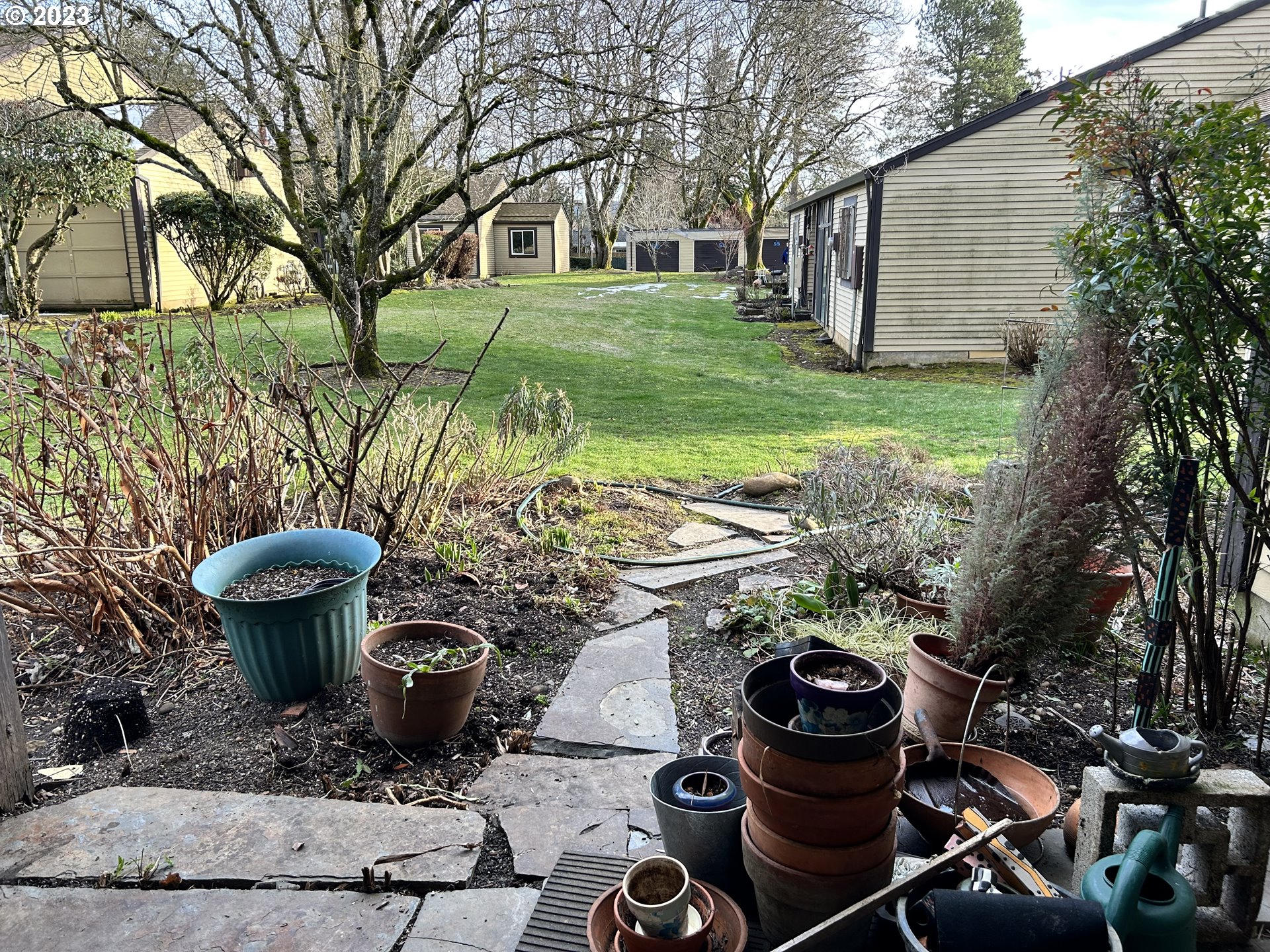 Photo #6: 23668425 Listing 
