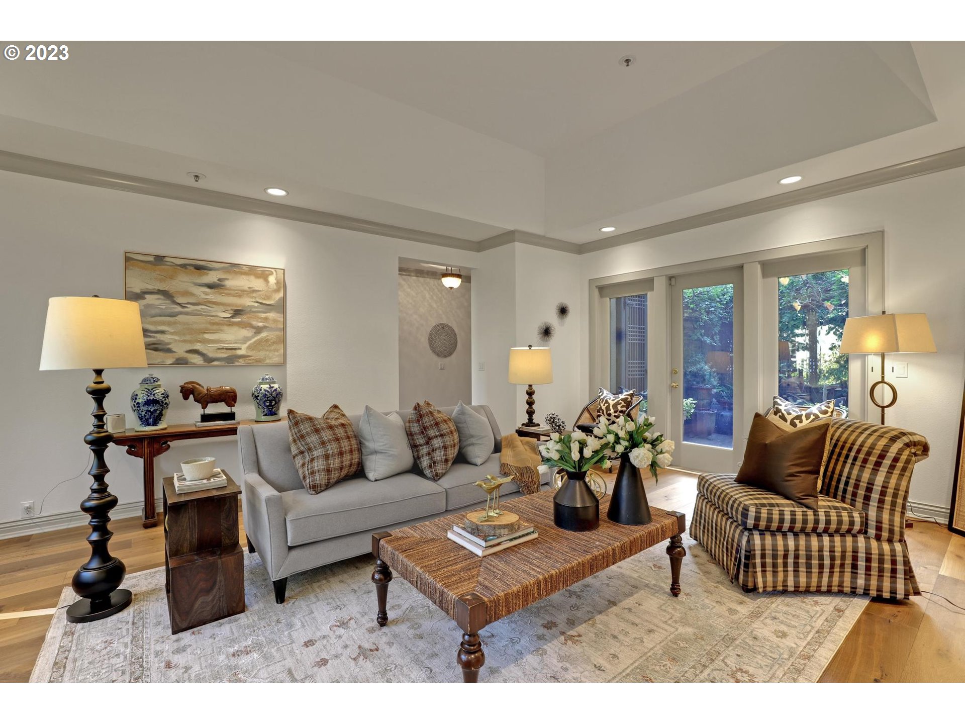 Photo #5: 23668488 Listing 