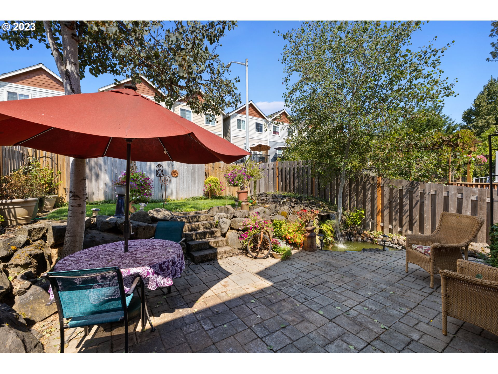 Photo #4: 23678570 Listing 