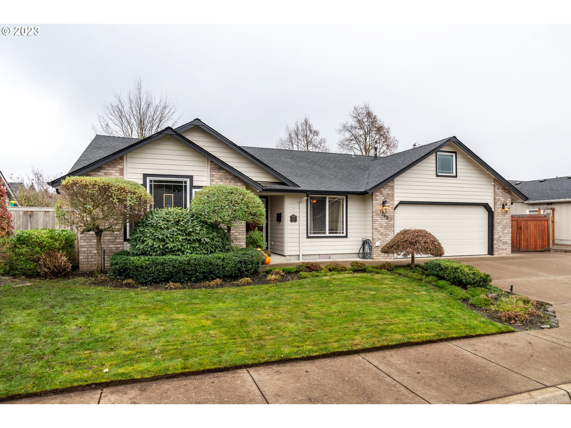 1262 MONTECELLO DR, Eugene, OR 97404
