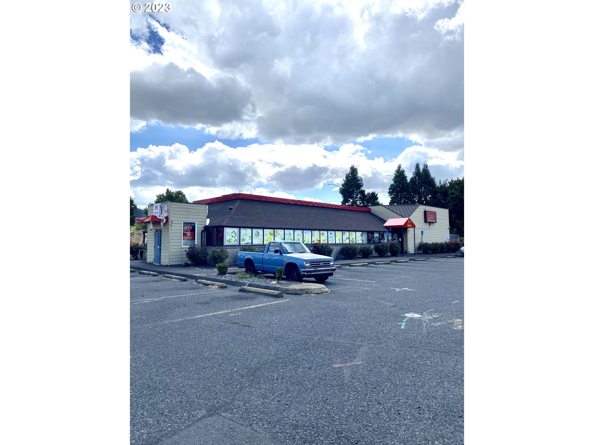 366 NW FRONTAGE RD, Troutdale, OR 97060