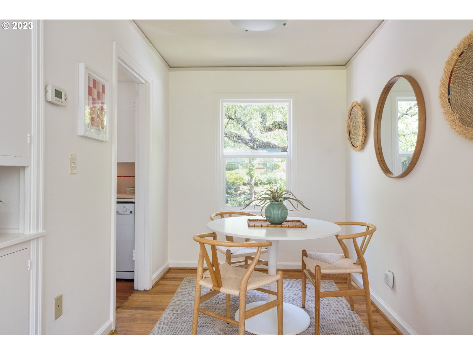 Photo #5: 23682509 Listing 