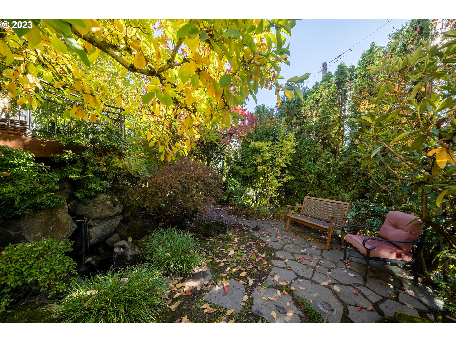 238 NW MACLEAY BLVD, PORTLAND, OR 97210