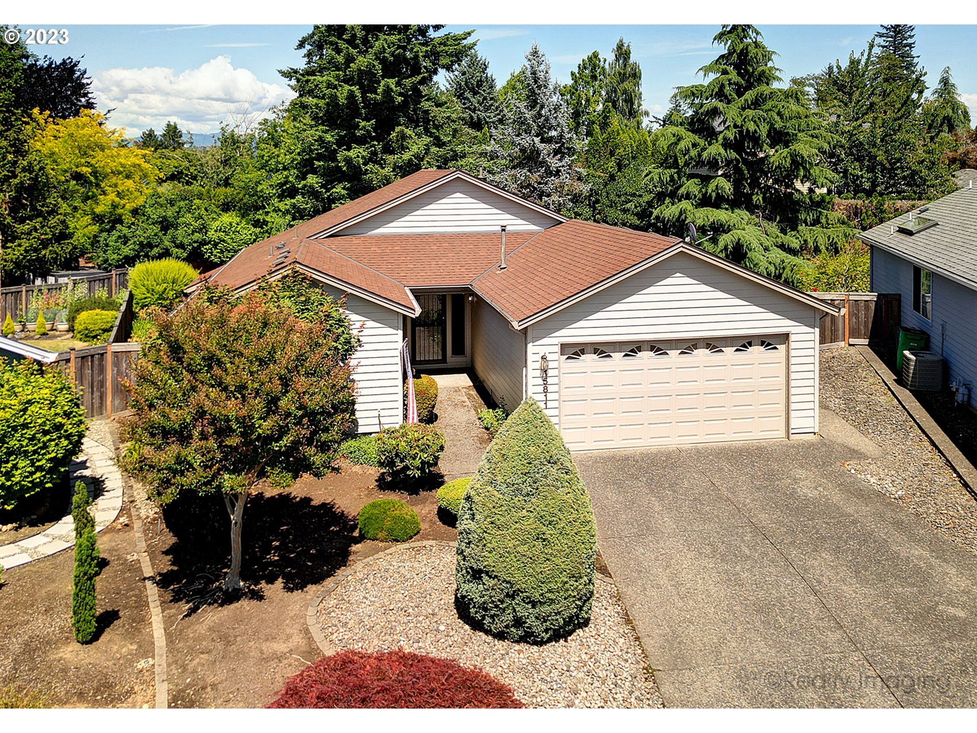 15811 NE EUGENE ST , Portland , Oregon OR 97230