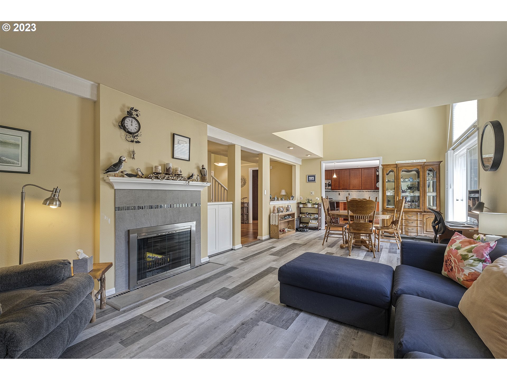 Photo #4: 23696415 Listing 