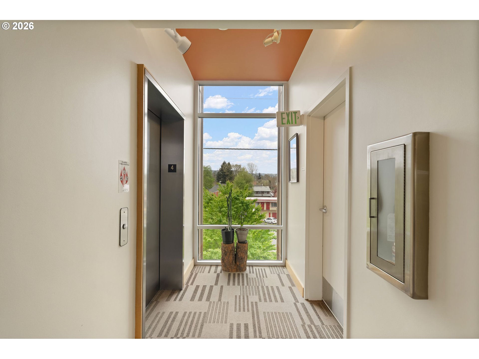 Photo #18: 237231849 Listing: Photo #18