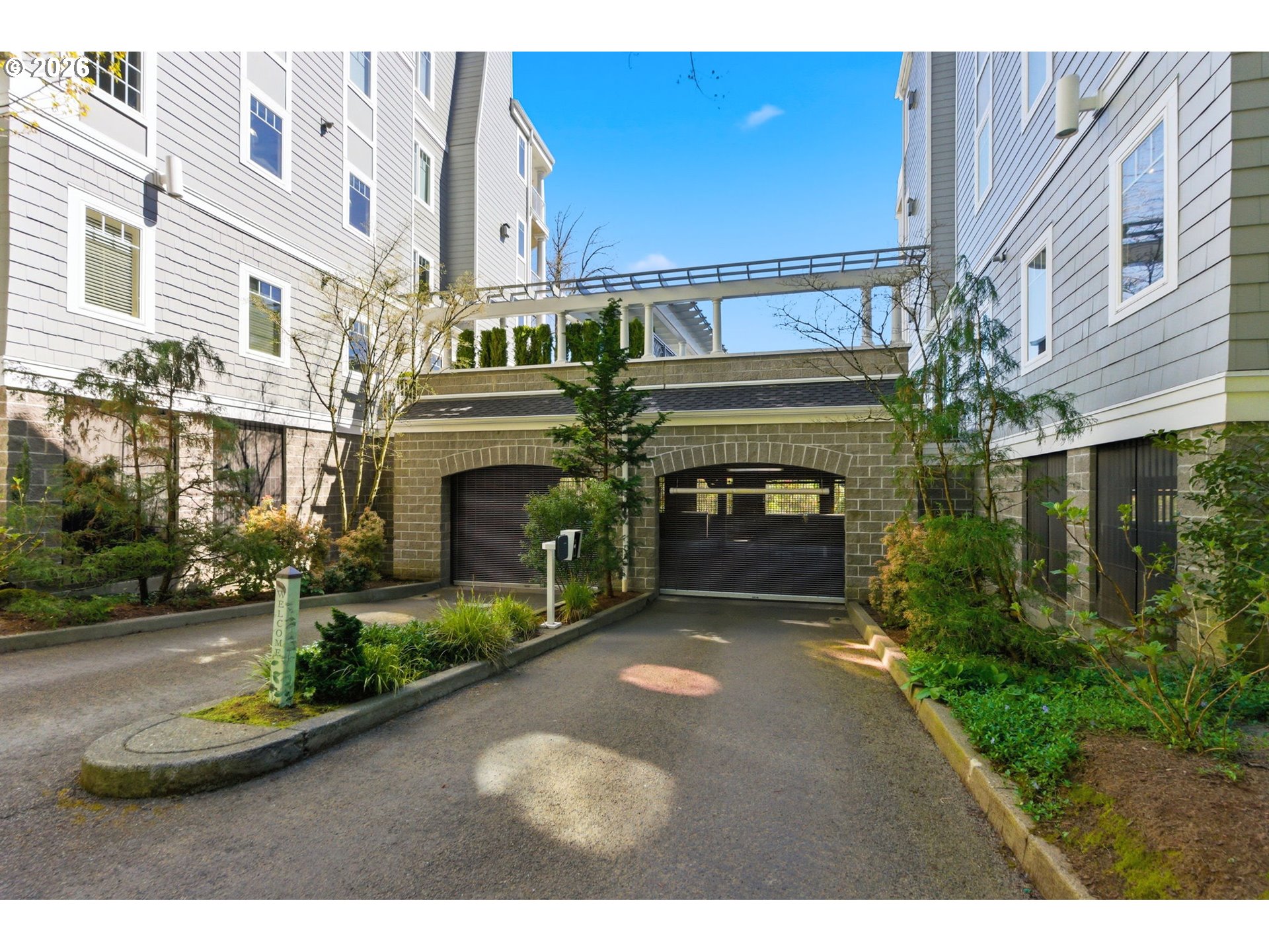 Photo #24: 237801237 Listing: Photo #24