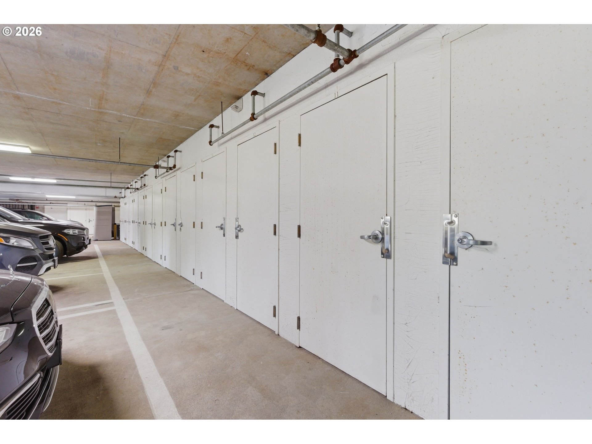 Photo #1: 237801237 Listing: Photo #1