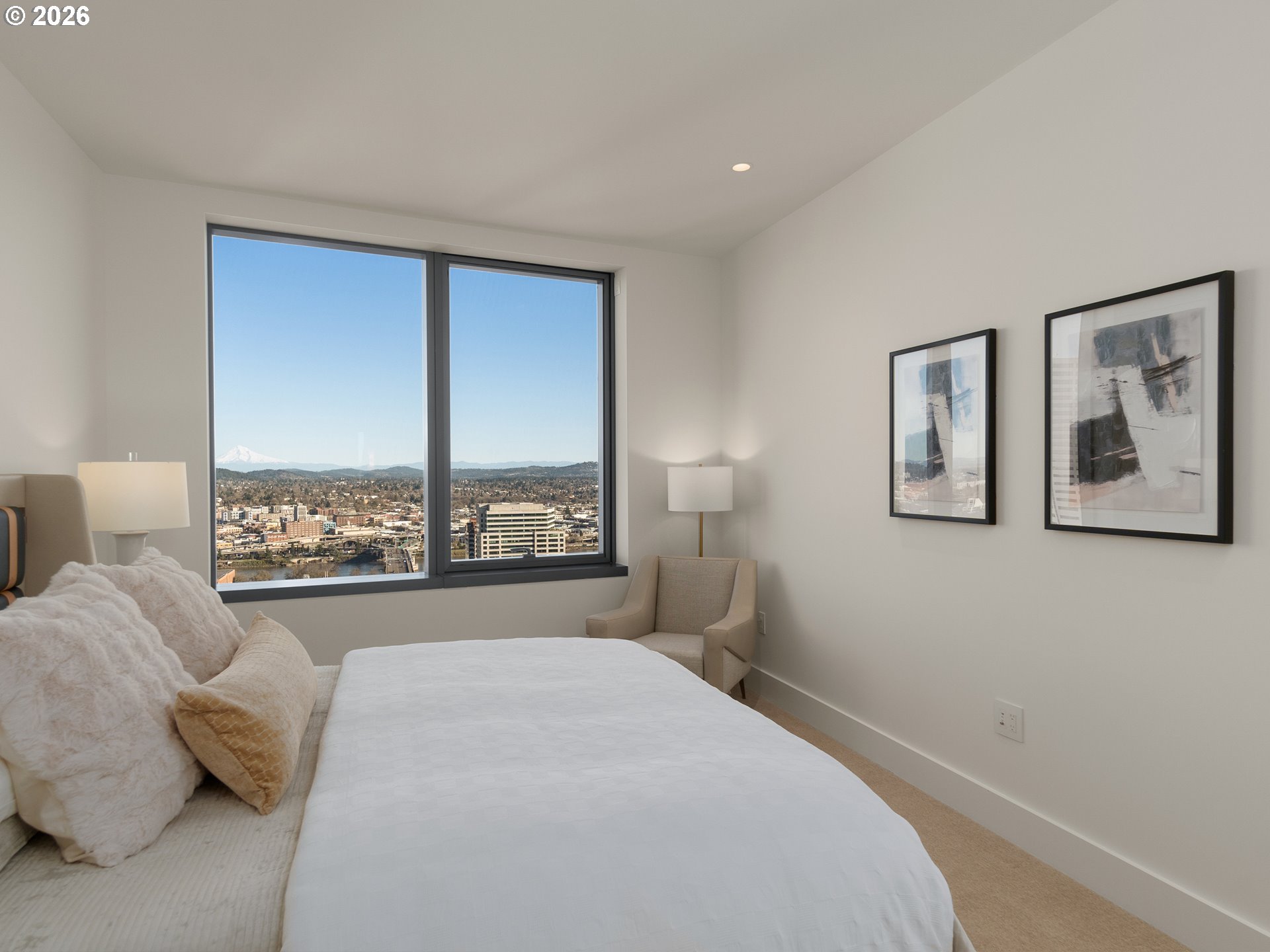 Photo #2: 238065647 Listing: Photo #2