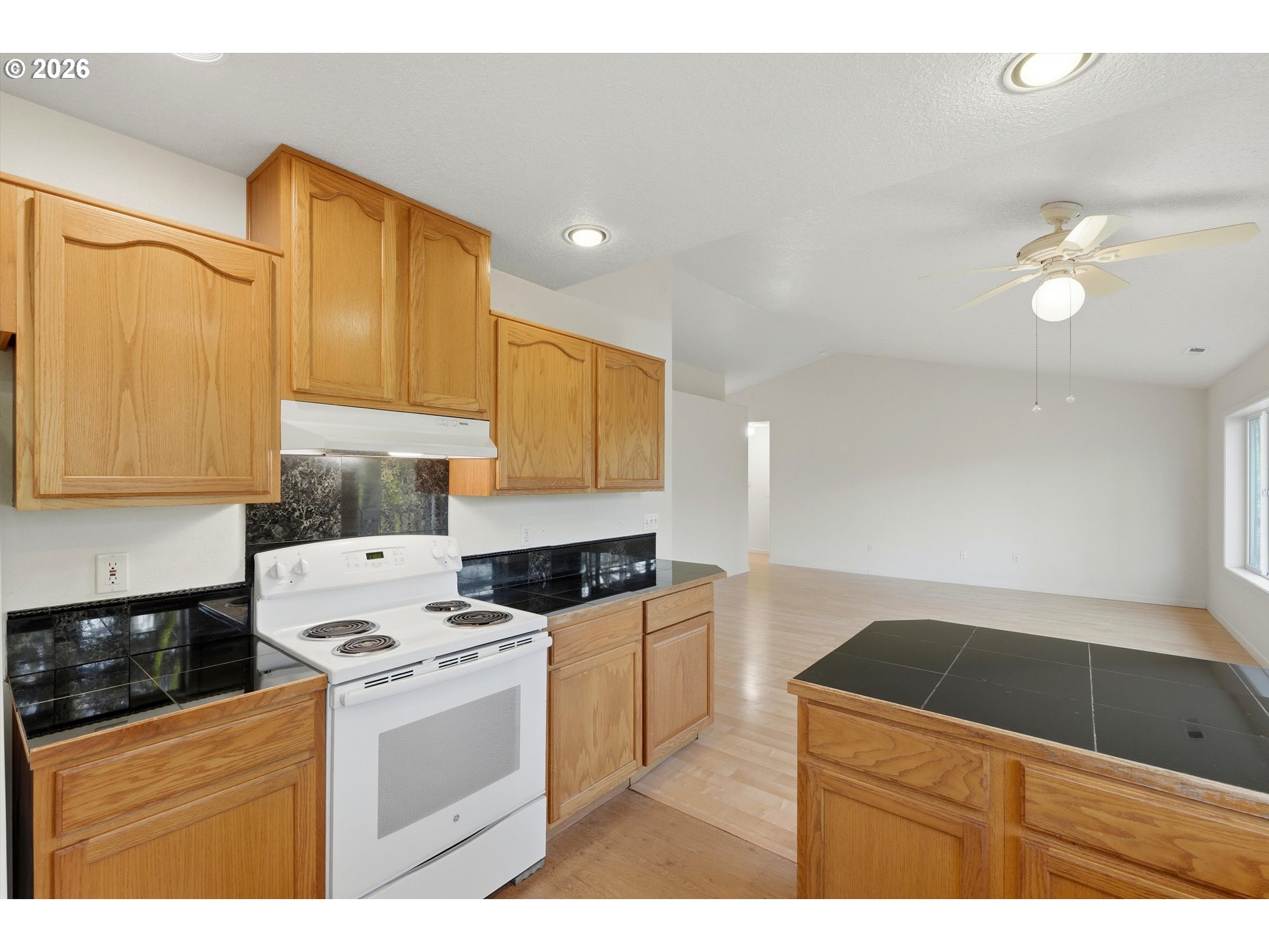 112 MELLINGER PL, Dayton, OR, 97114