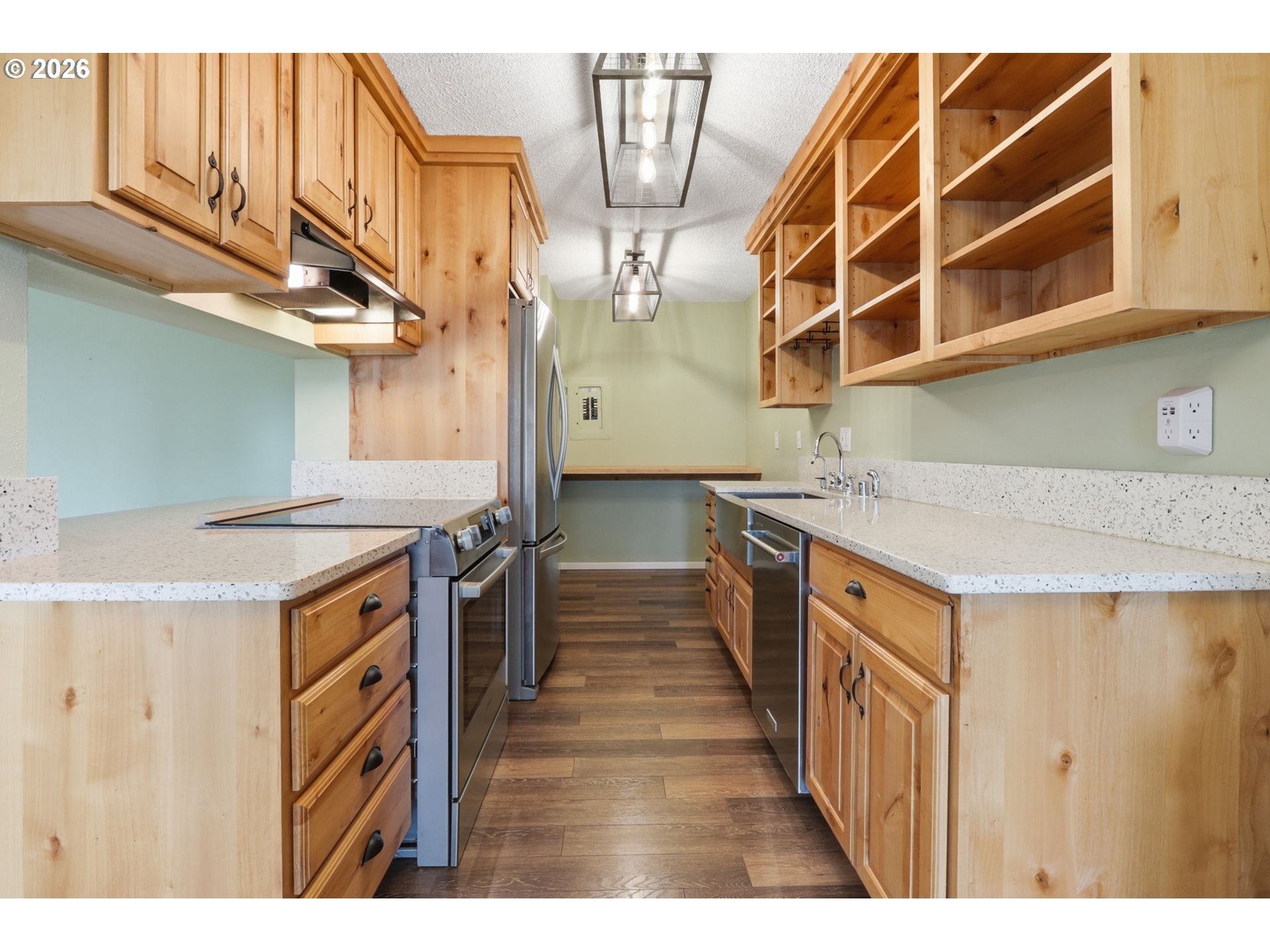 Photo #1: 238746118 Listing: Photo #1