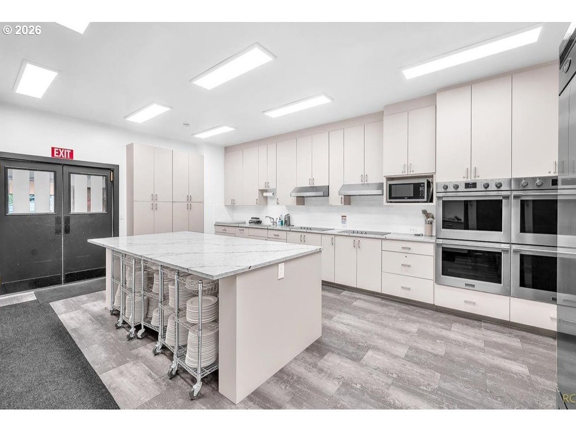 Photo #35: 239149173 Listing: Photo #35