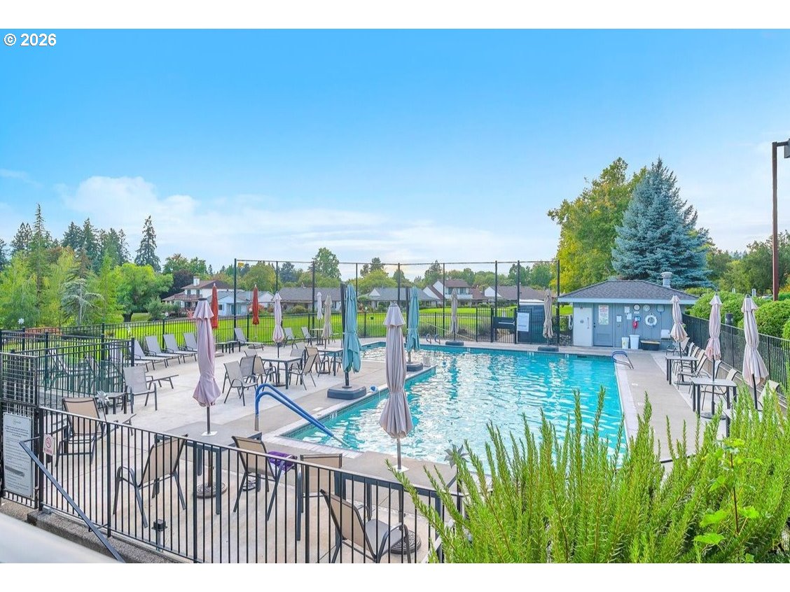 Photo #42: 239149173 Listing: Photo #42