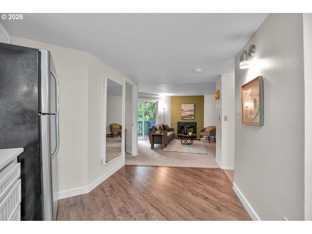 Photo #12: 239569874 Listing: Photo #12