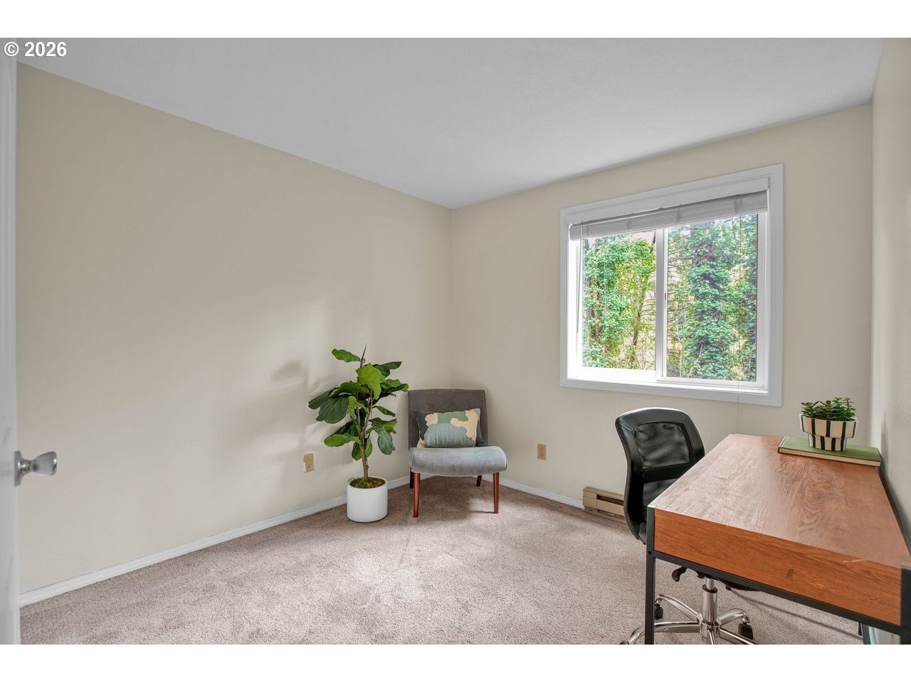 Photo #25: 239569874 Listing: Photo #25