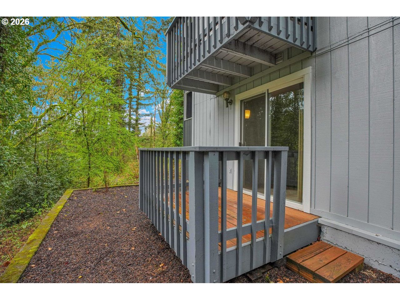 Photo #8: 239569874 Listing: Photo #8