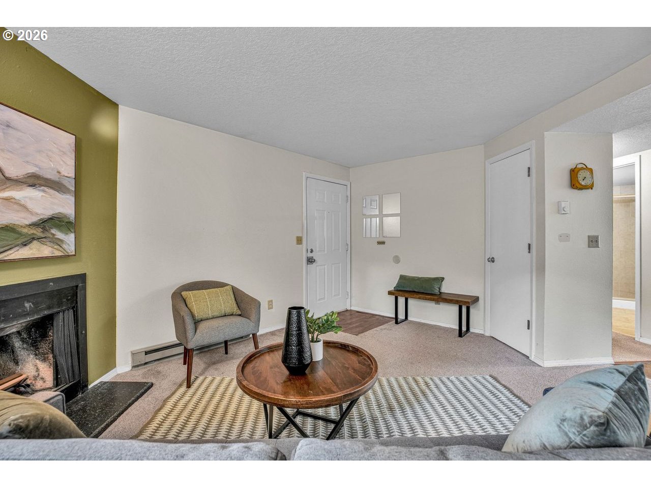 Photo #11: 239569874 Listing: Photo #11