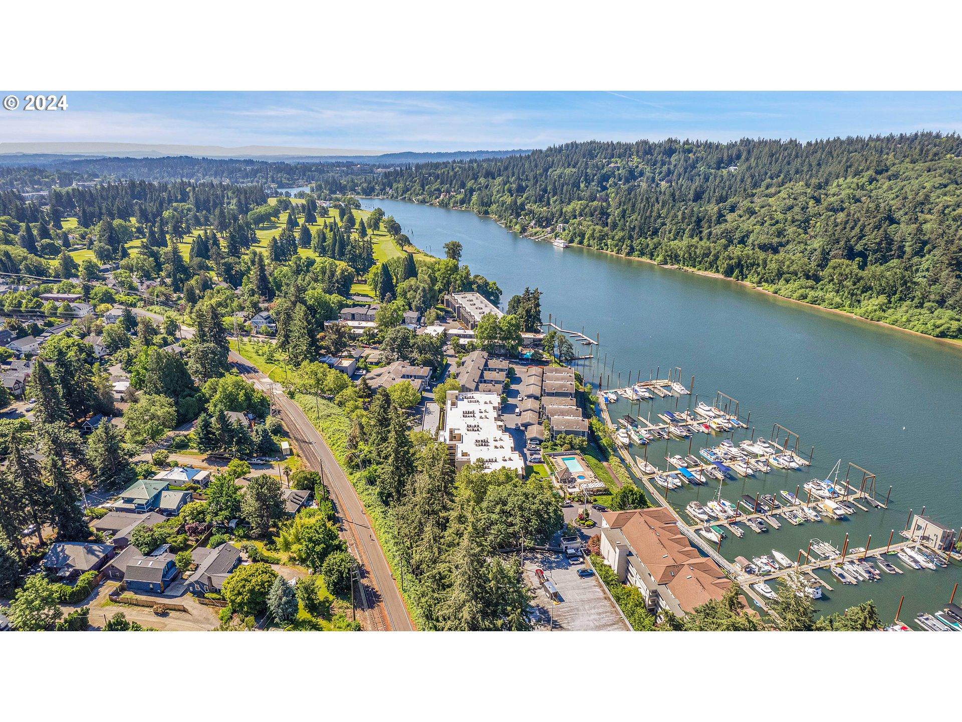 Photo #4: 24004931 Listing 