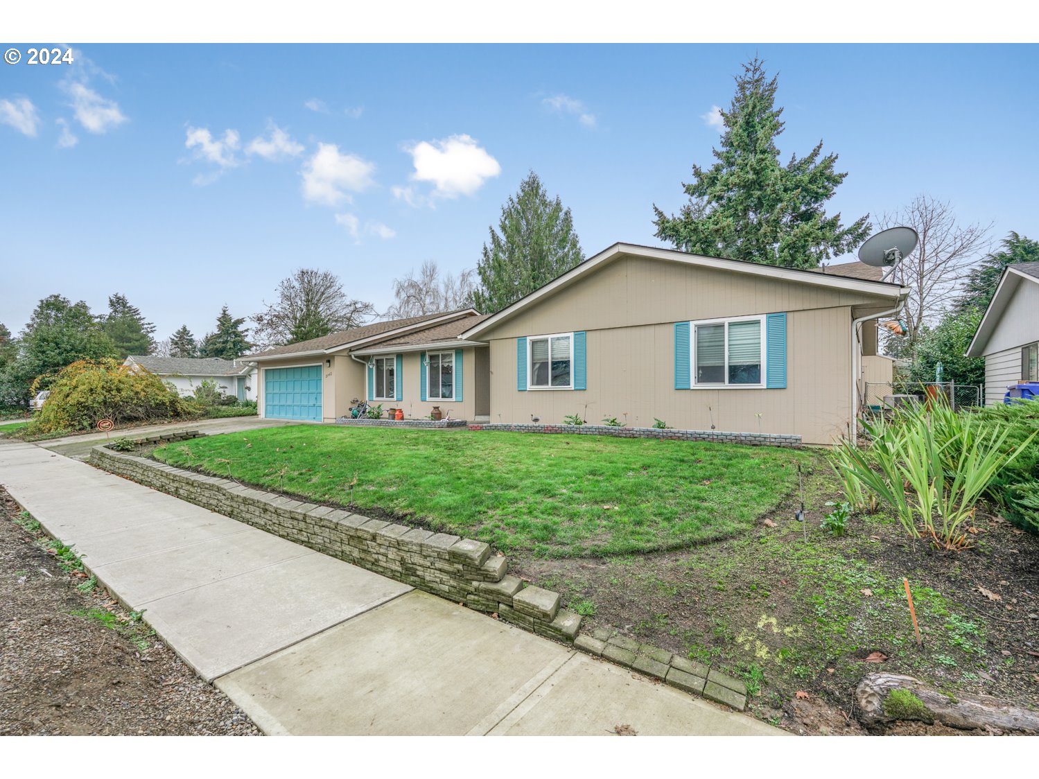 Photo of 2142 LATONA DR Keizer OR 97303