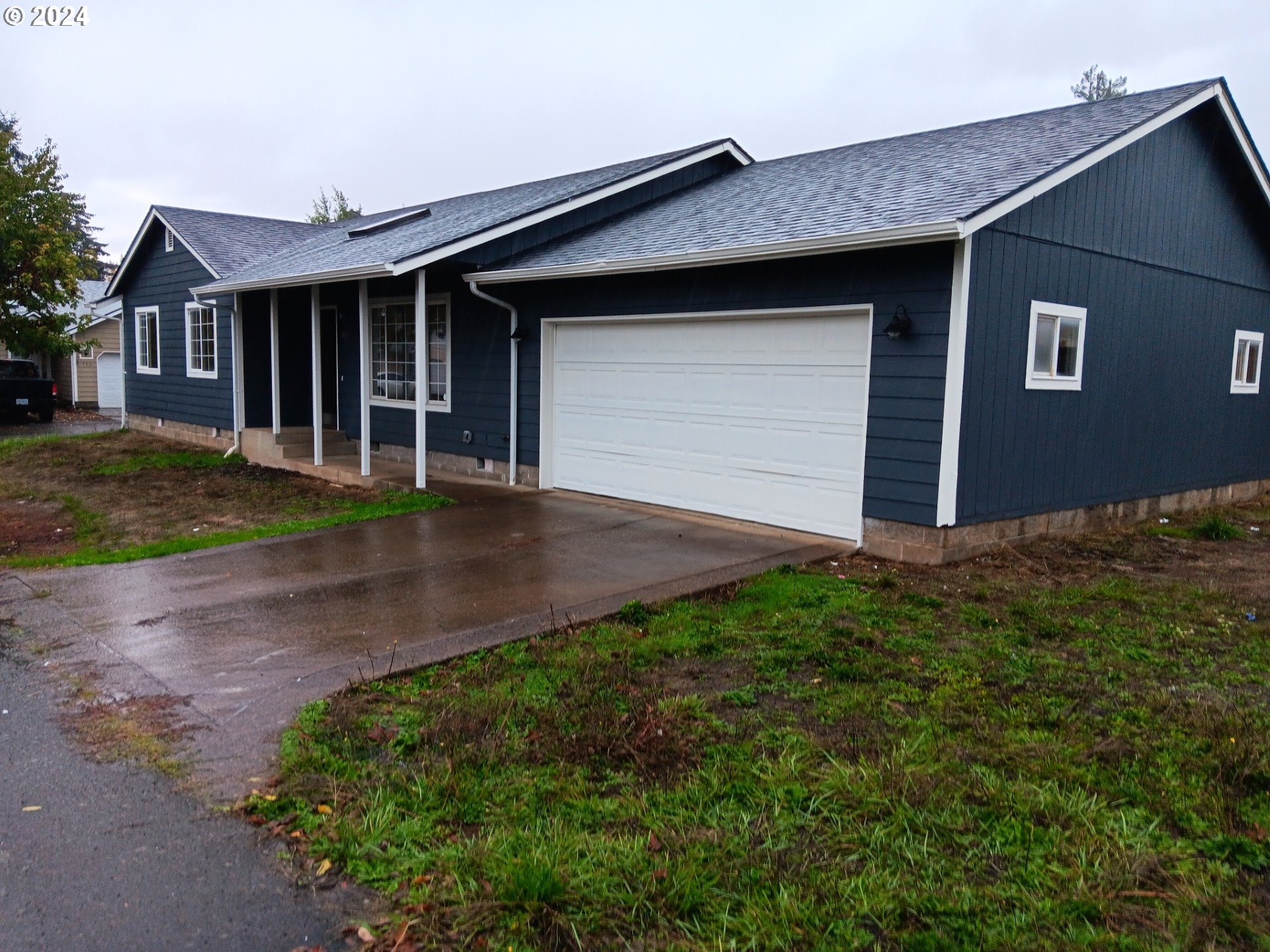 Photo of 460 Boardwalk Cottage Grove OR 97424