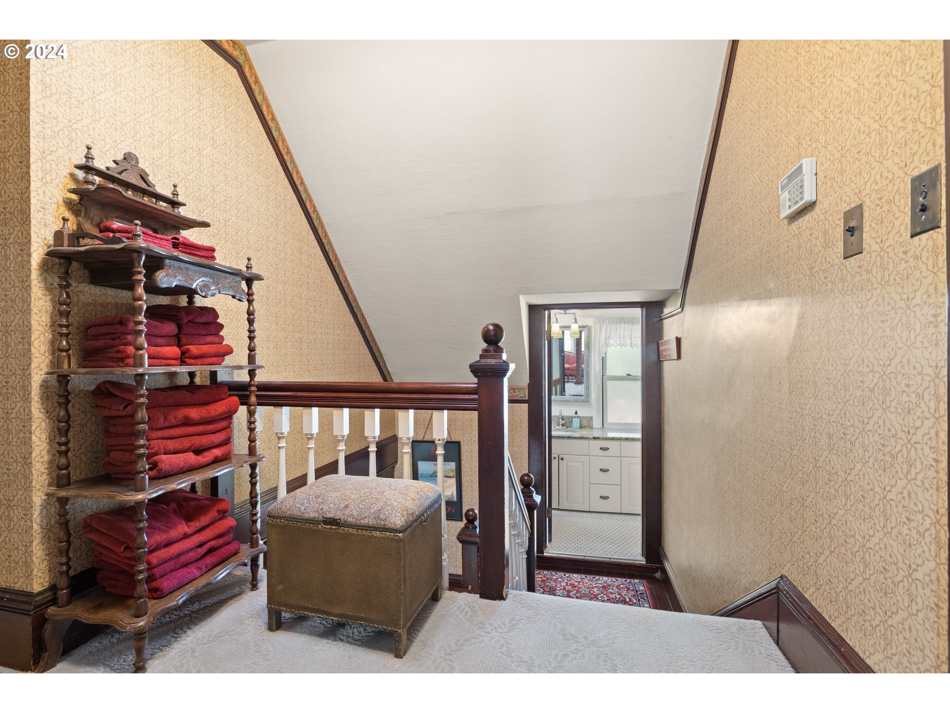 1927 NE 16TH AVE, Portland, OR, 97212