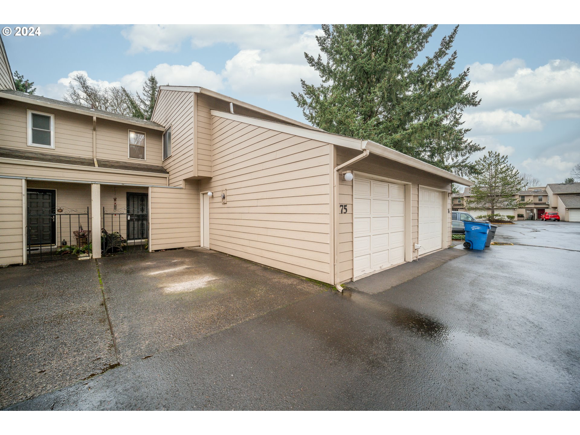 Photo #3: 24028086 Listing 
