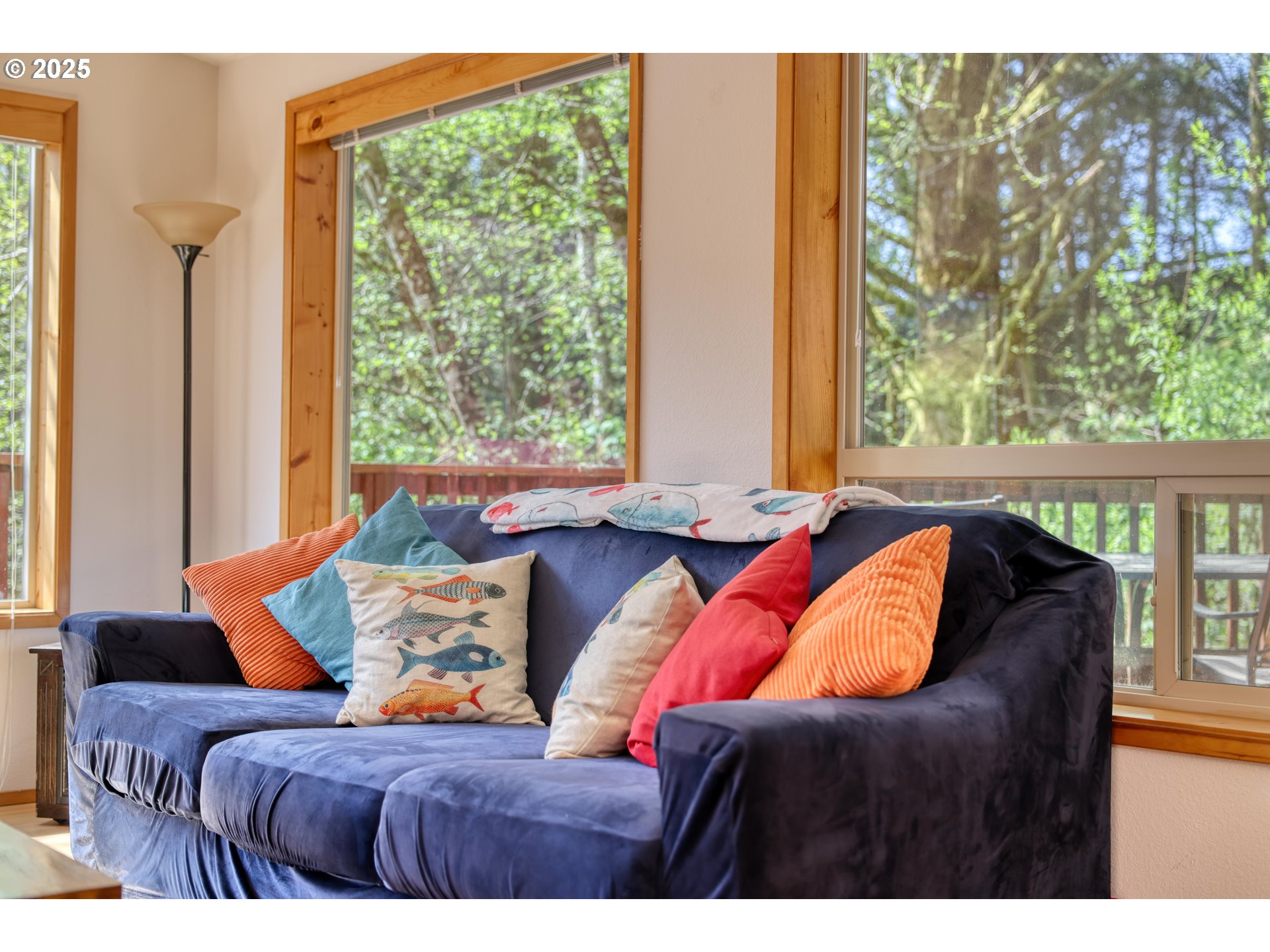 19921 WHALESHEAD RD UNIT B8, Brookings, OR, 97415