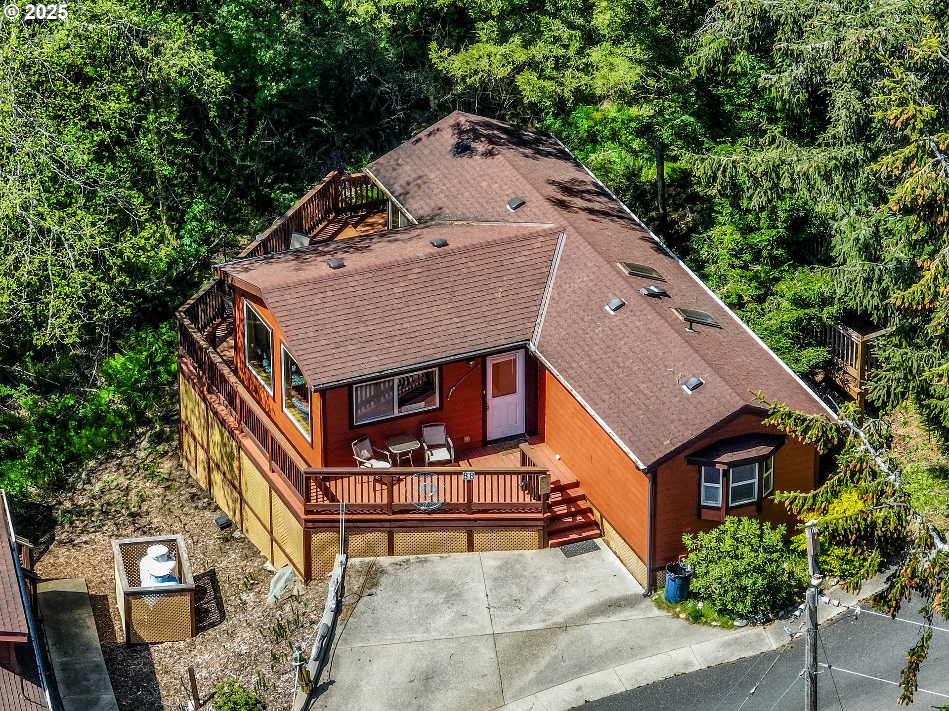 19921 WHALESHEAD RD UNIT B8, Brookings, OR, 97415