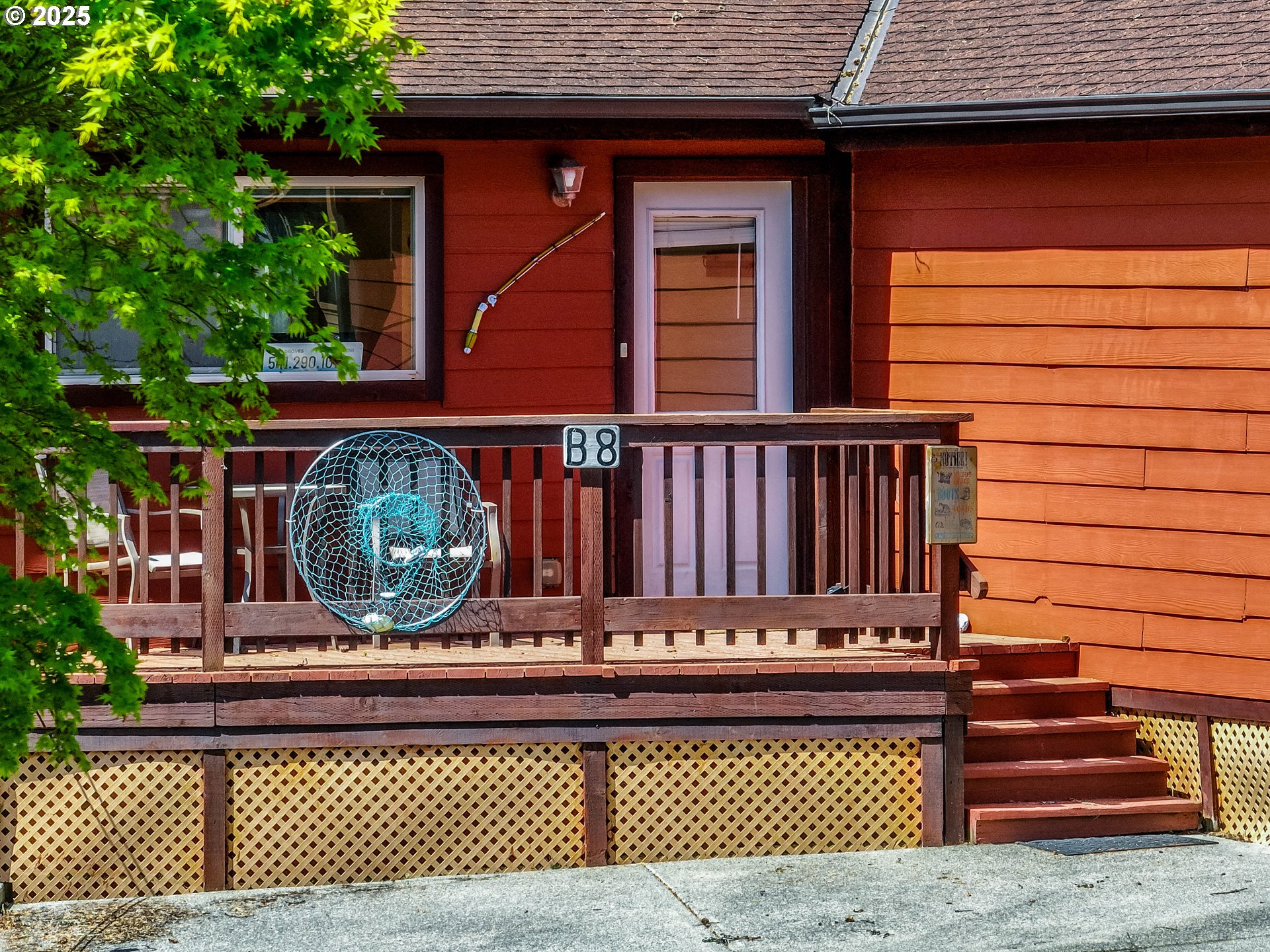 19921 WHALESHEAD RD UNIT B8, Brookings, OR, 97415