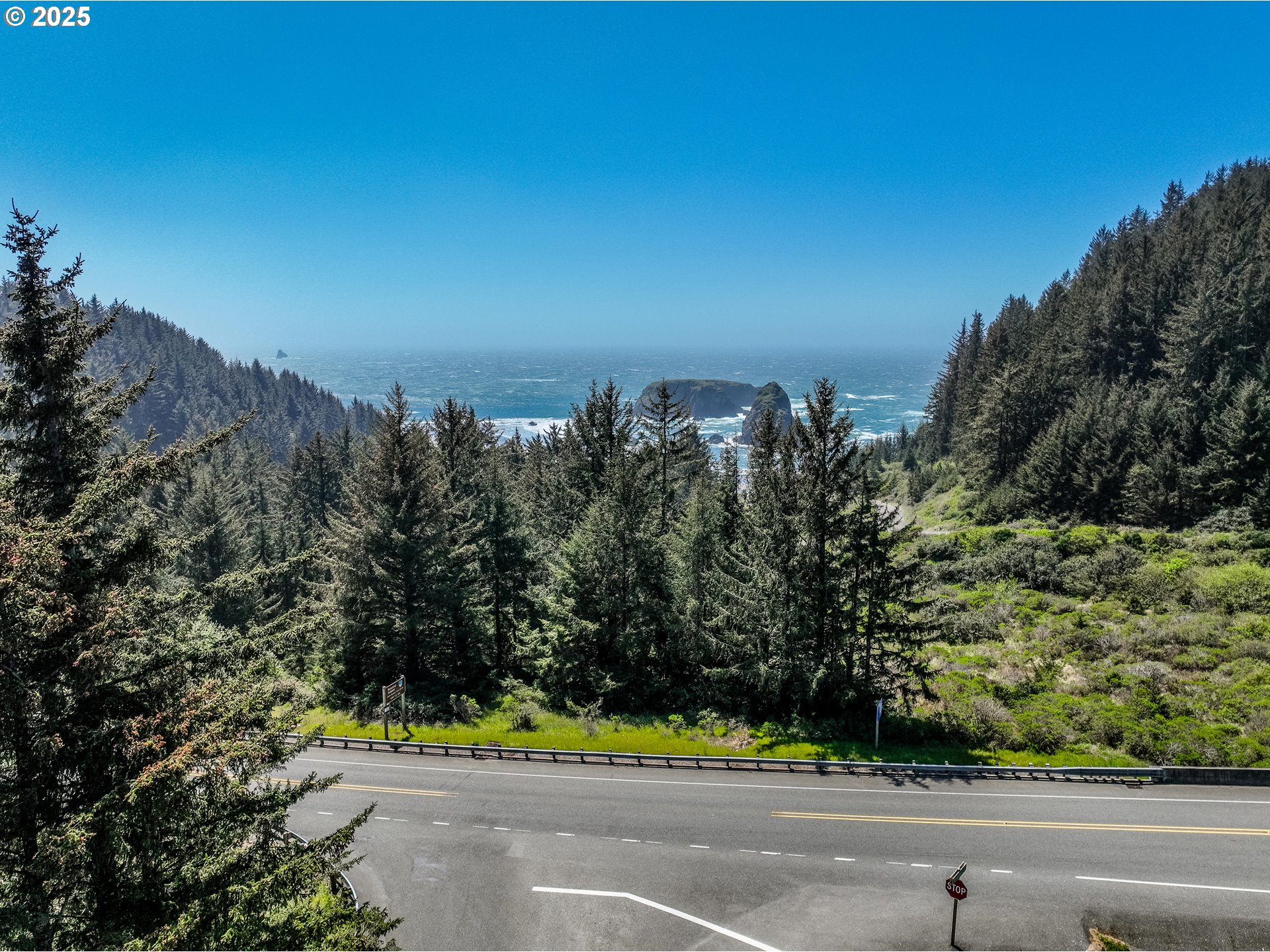 19921 WHALESHEAD RD UNIT B8, Brookings, OR, 97415