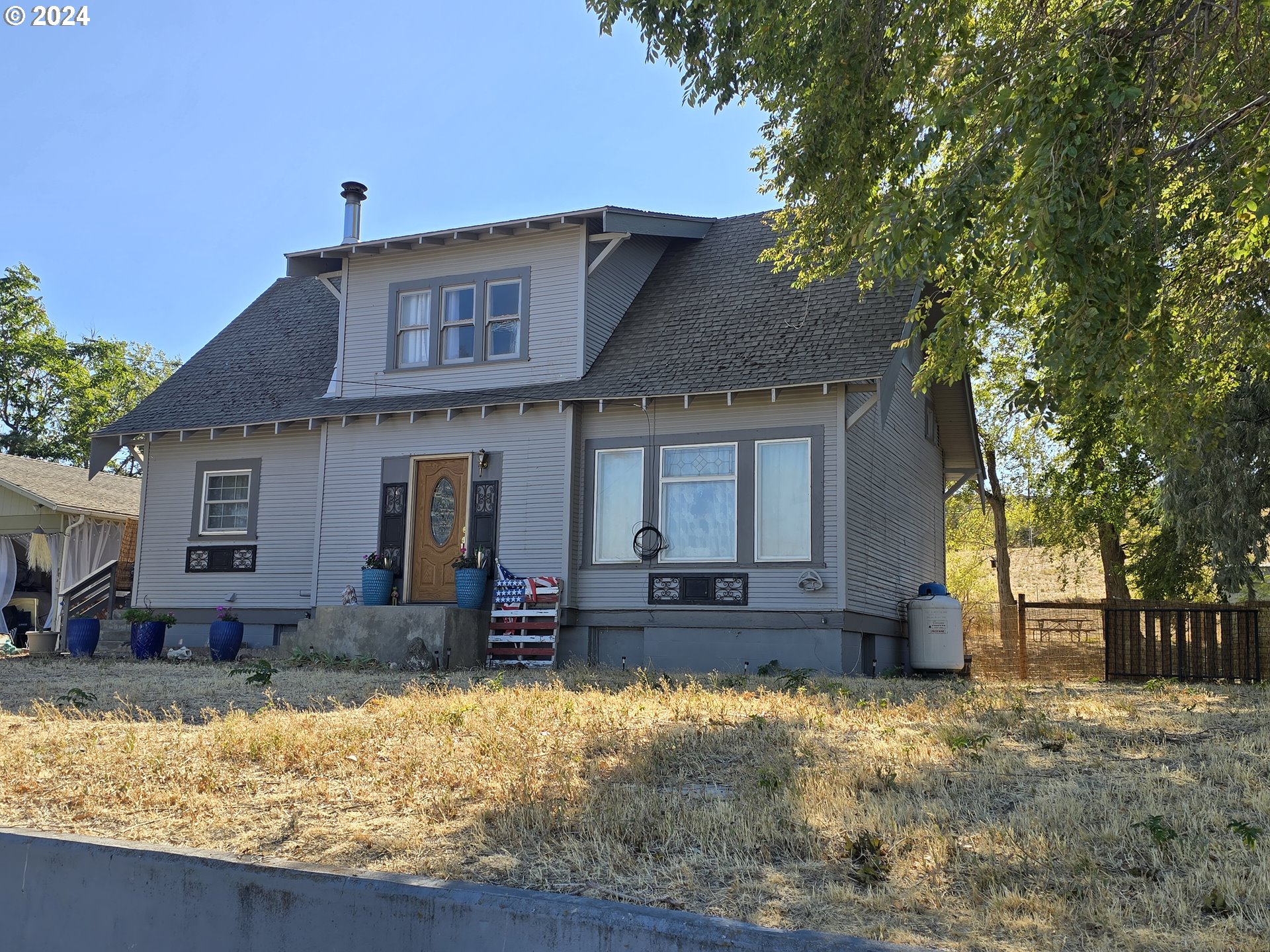 Photo of 1225 5TH ST Arlington OR 97812