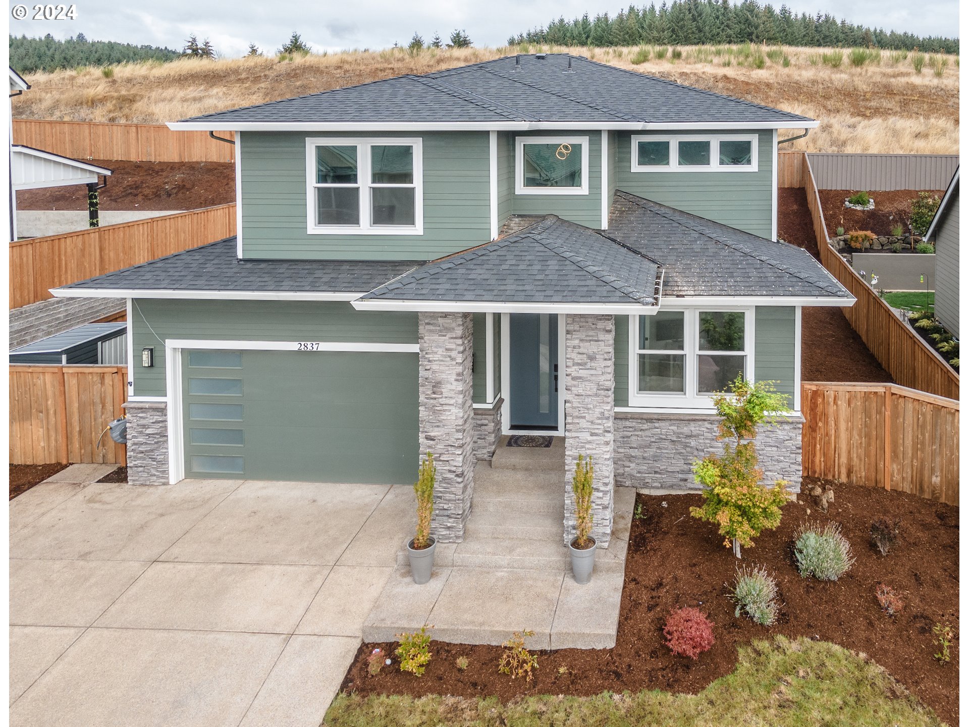 Photo of 2837 MT ASHLAND LN McMinnville OR 97128