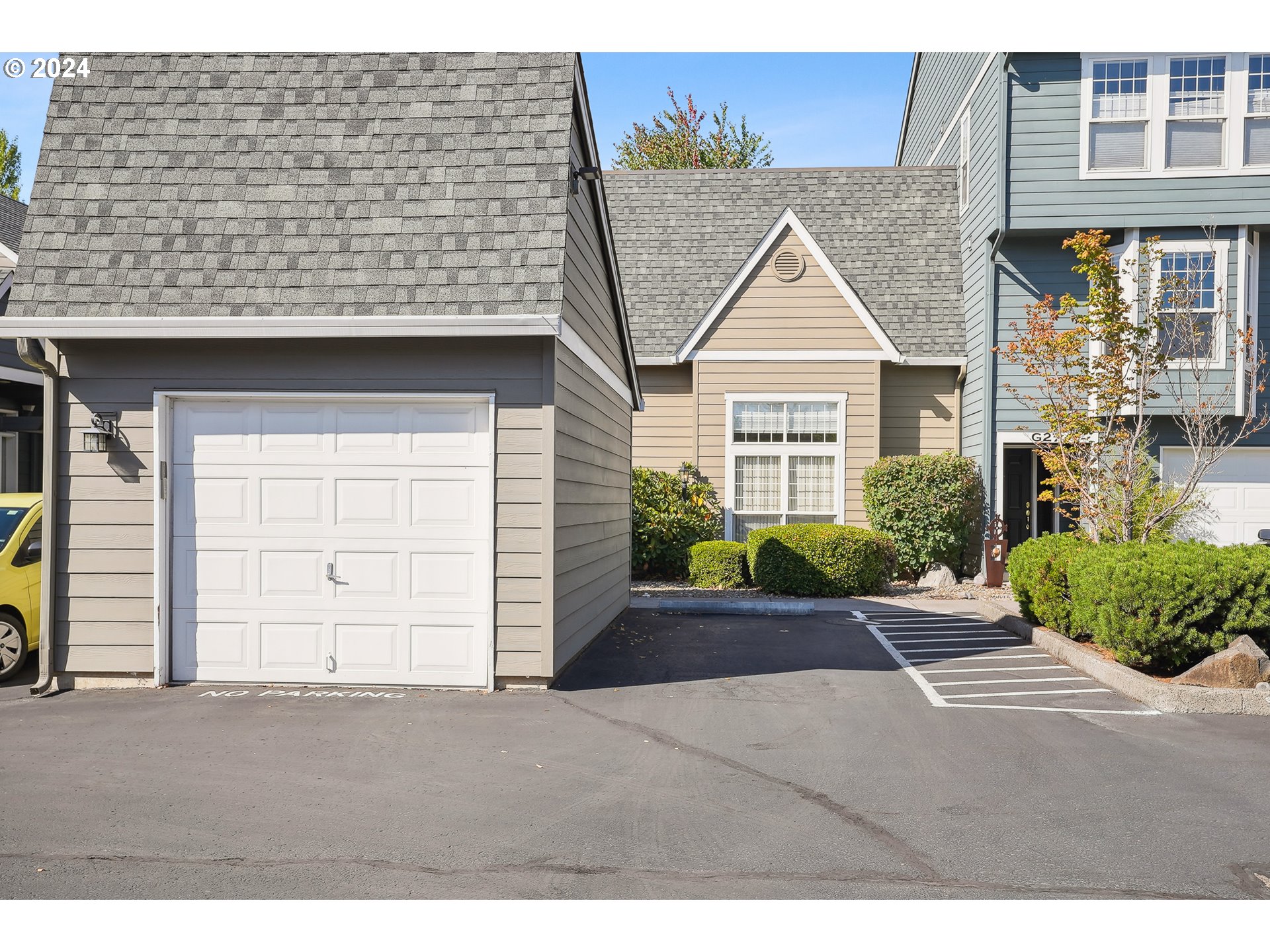 Photo #2: 24044188 Listing 