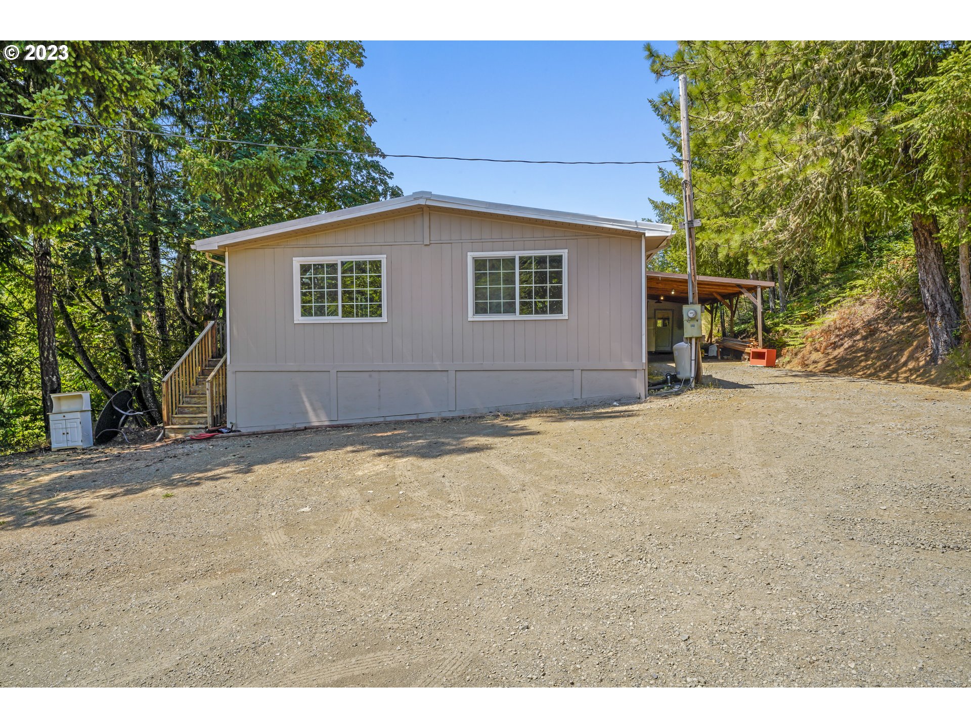 Photo of 1100 BENNETT CREEK RD Cottage Grove OR 97424