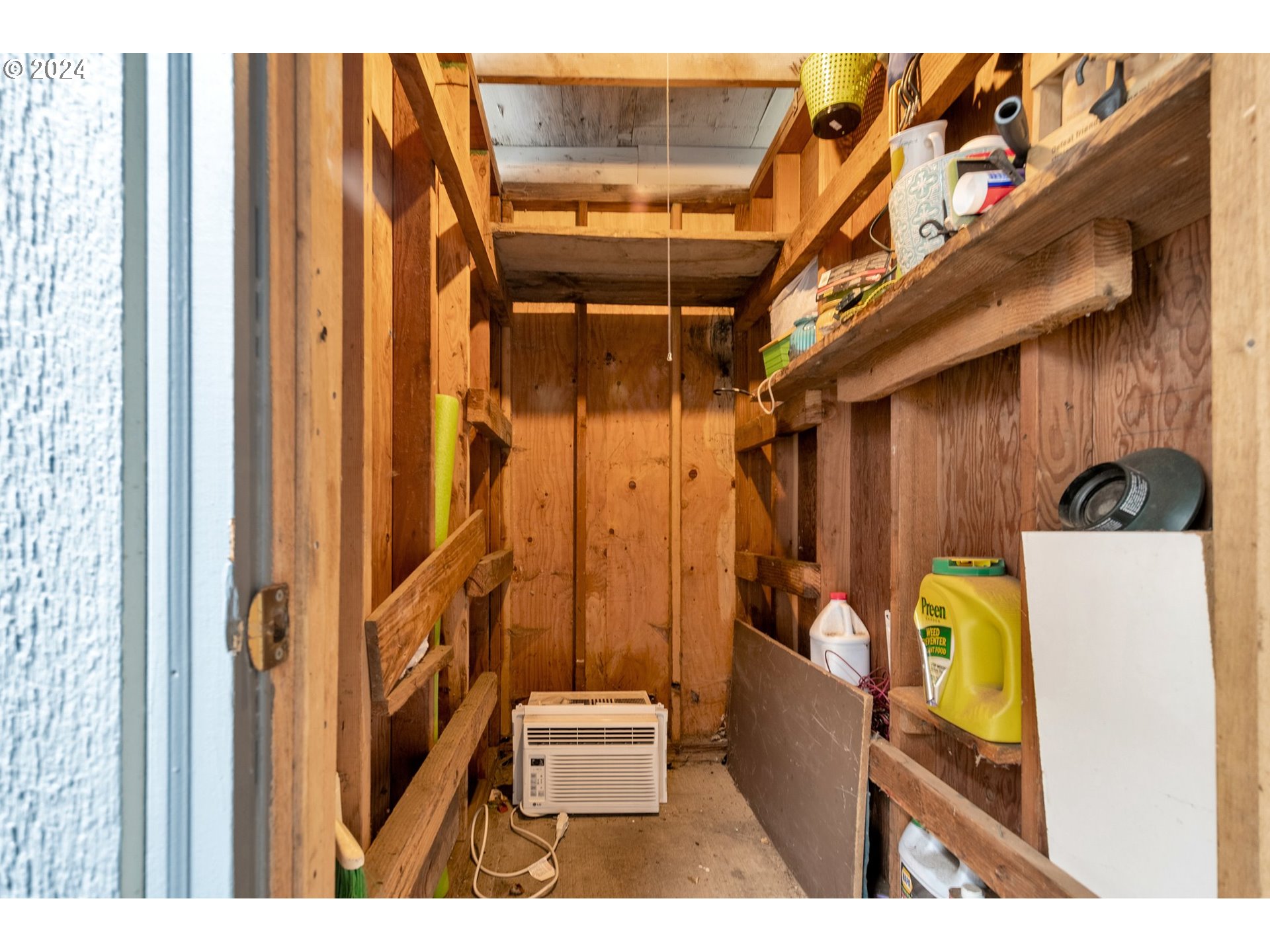 Photo #2: 24056024 Listing 