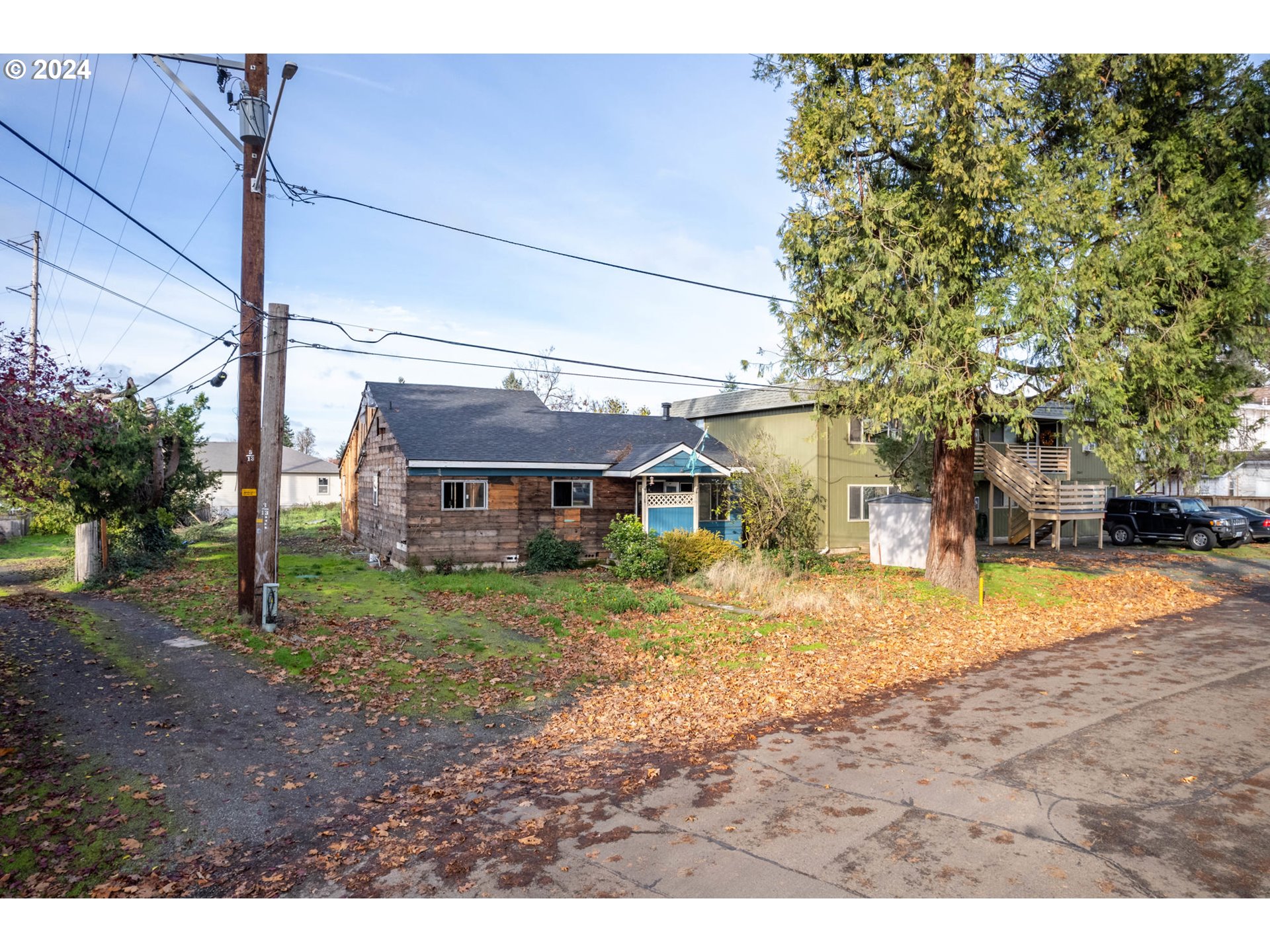 Photo of 32633 MCKENZIE ST Eugene OR 97408