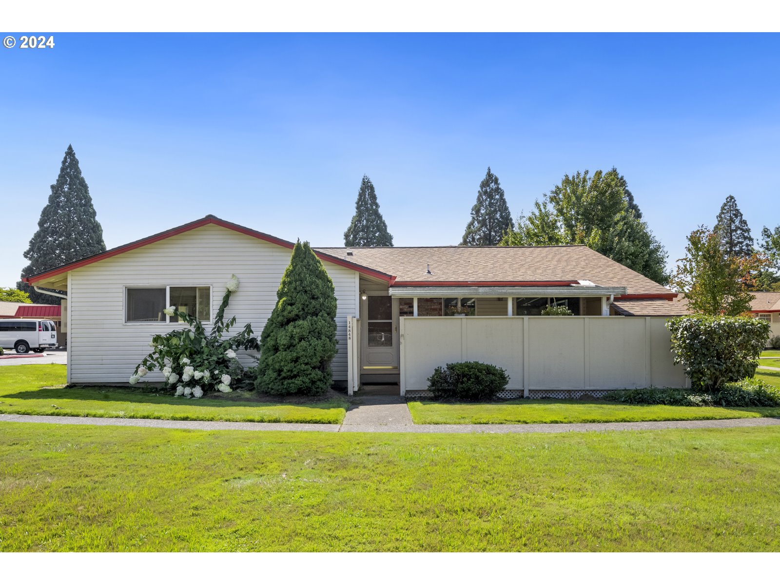 Photo of 14848 CARUTHERS CT Portland OR 97233