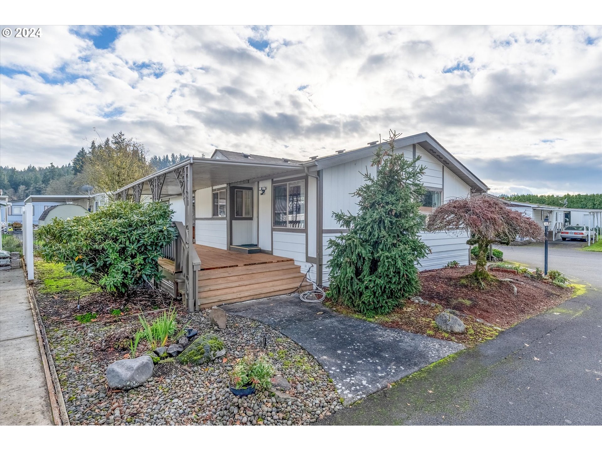 Photo of 2402 NIGHTINGALE LN Kelso WA 98626