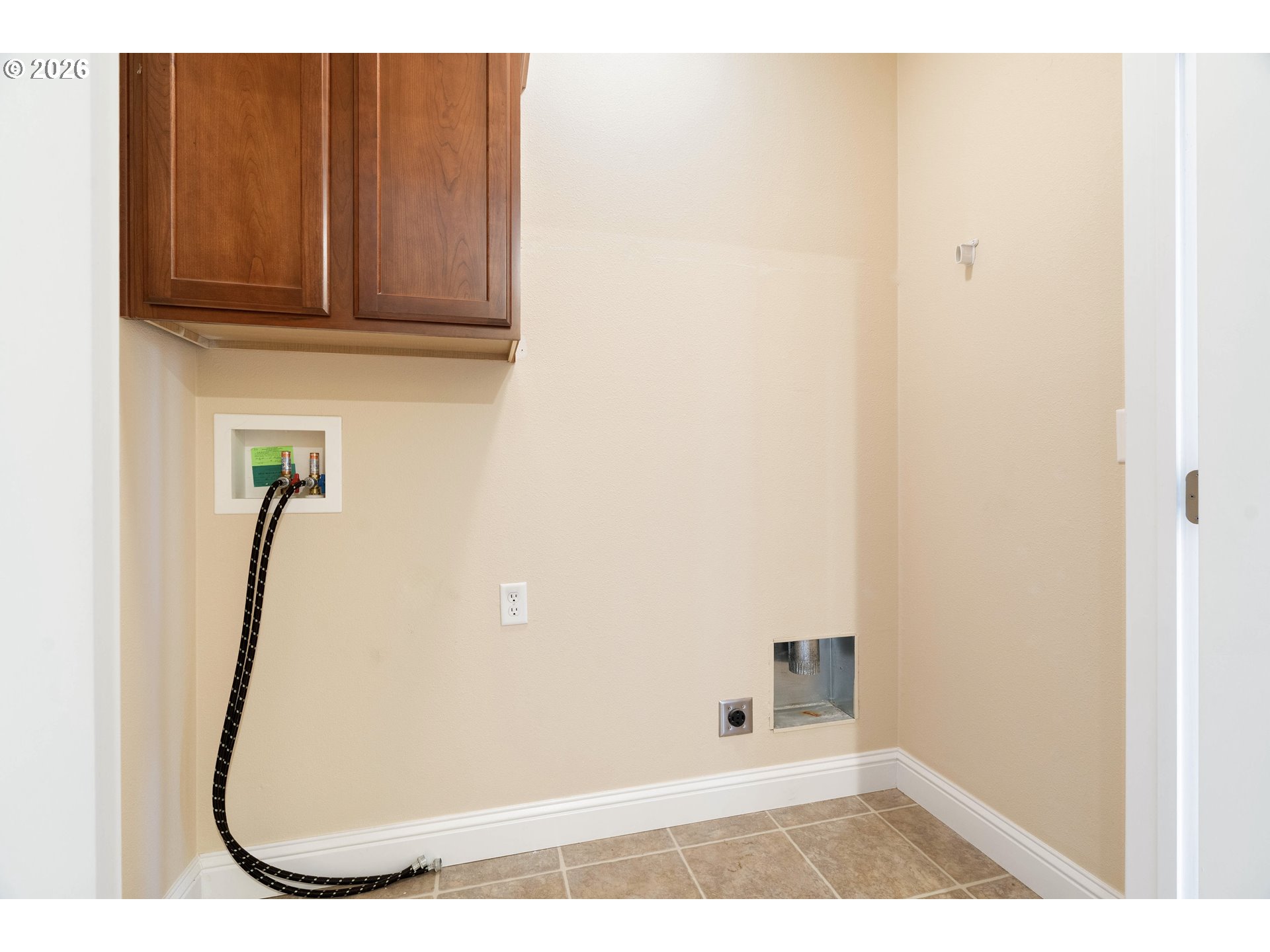 Photo #28: 240684064 Listing: Photo #28