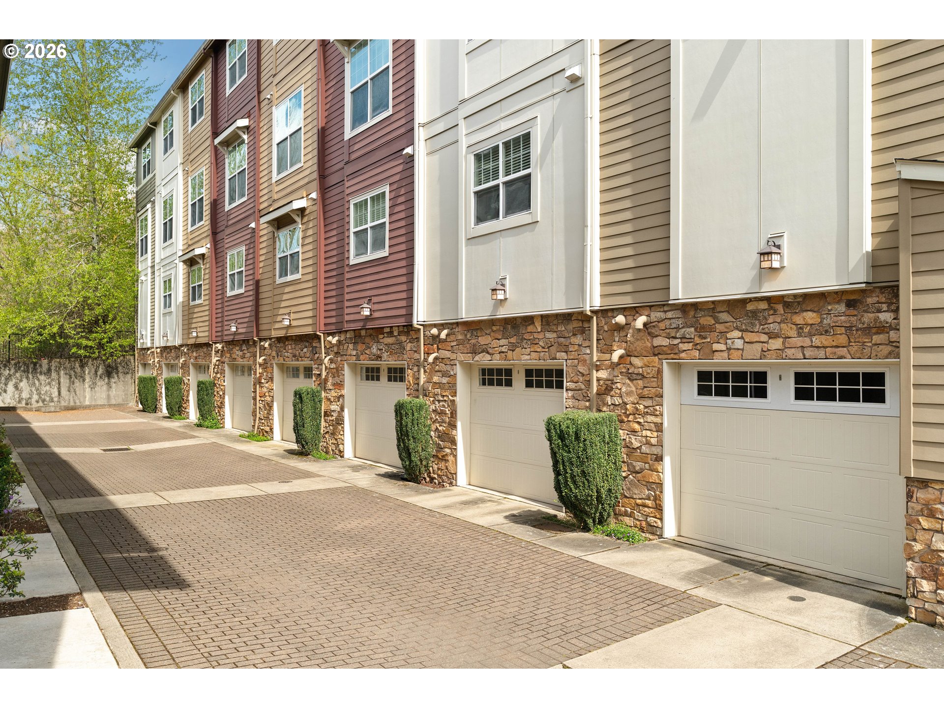 Photo #38: 240684064 Listing: Photo #38