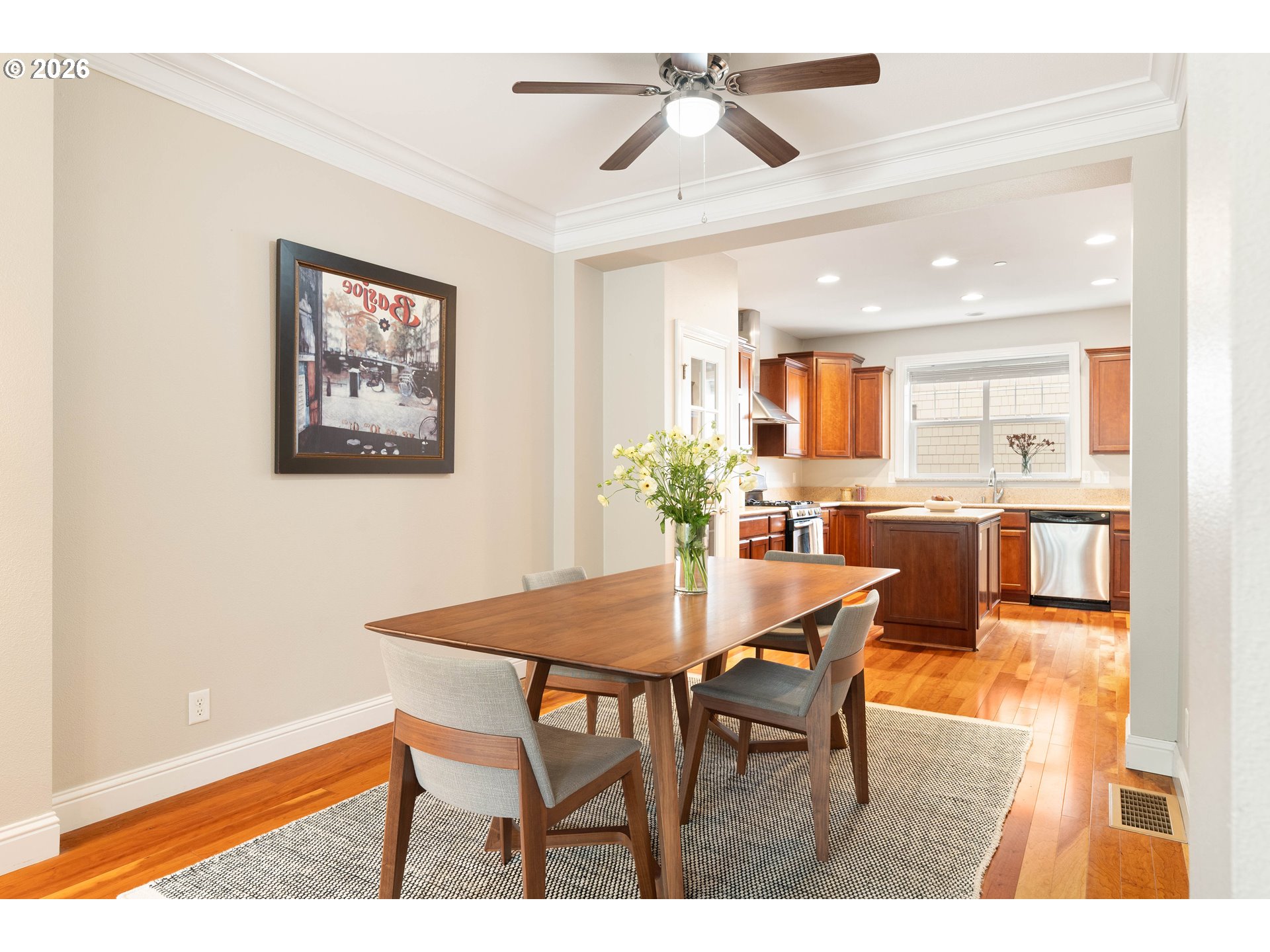 Photo #13: 240684064 Listing: Photo #13