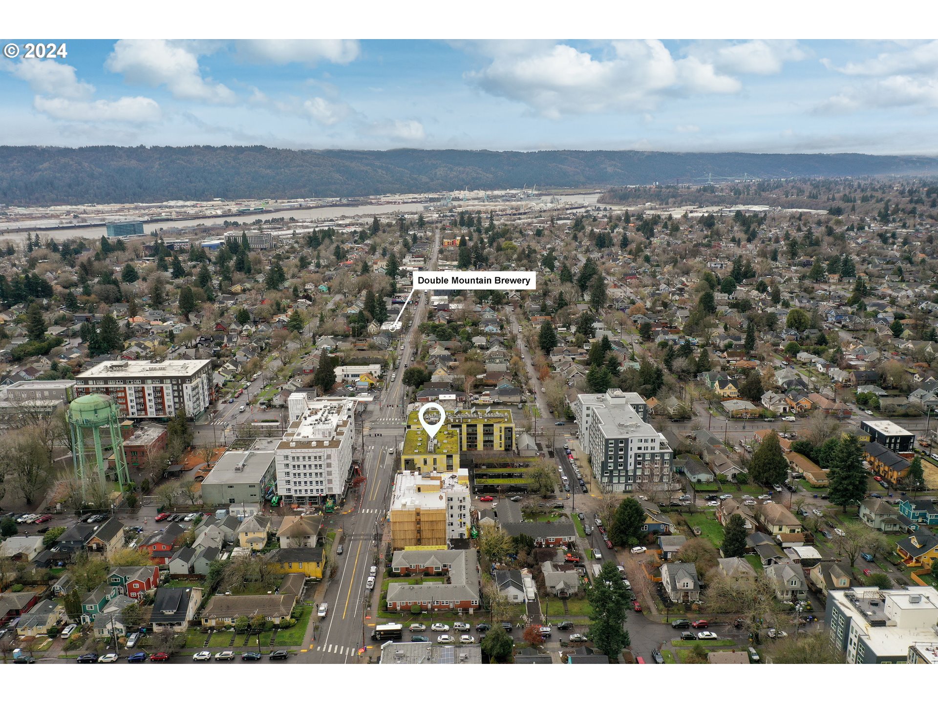 Photo #2: 24078559 Listing 