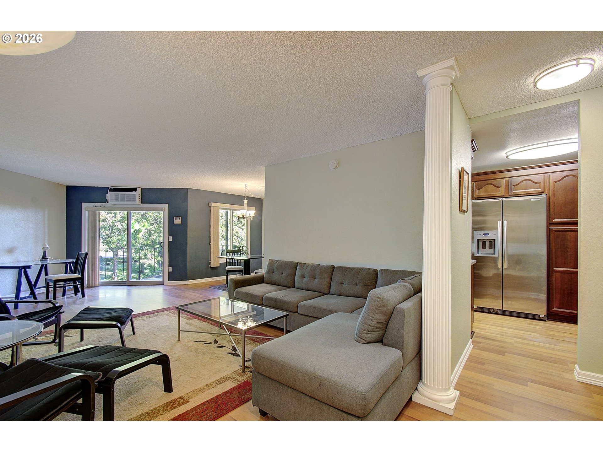 Photo #6: 240909979 Listing: Photo #6