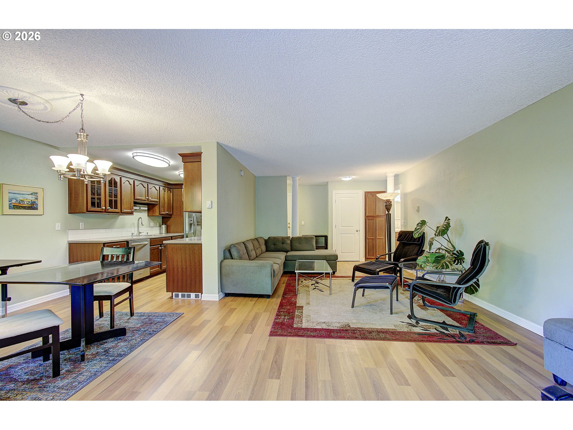 Photo #7: 240909979 Listing: Photo #7