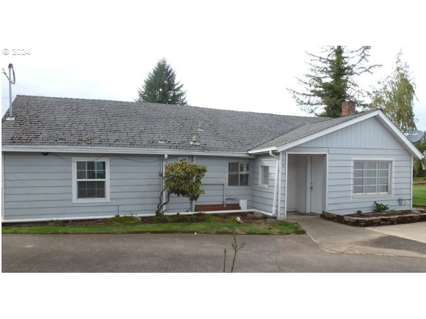 Photo of 4433 STATE ST Salem OR 97301