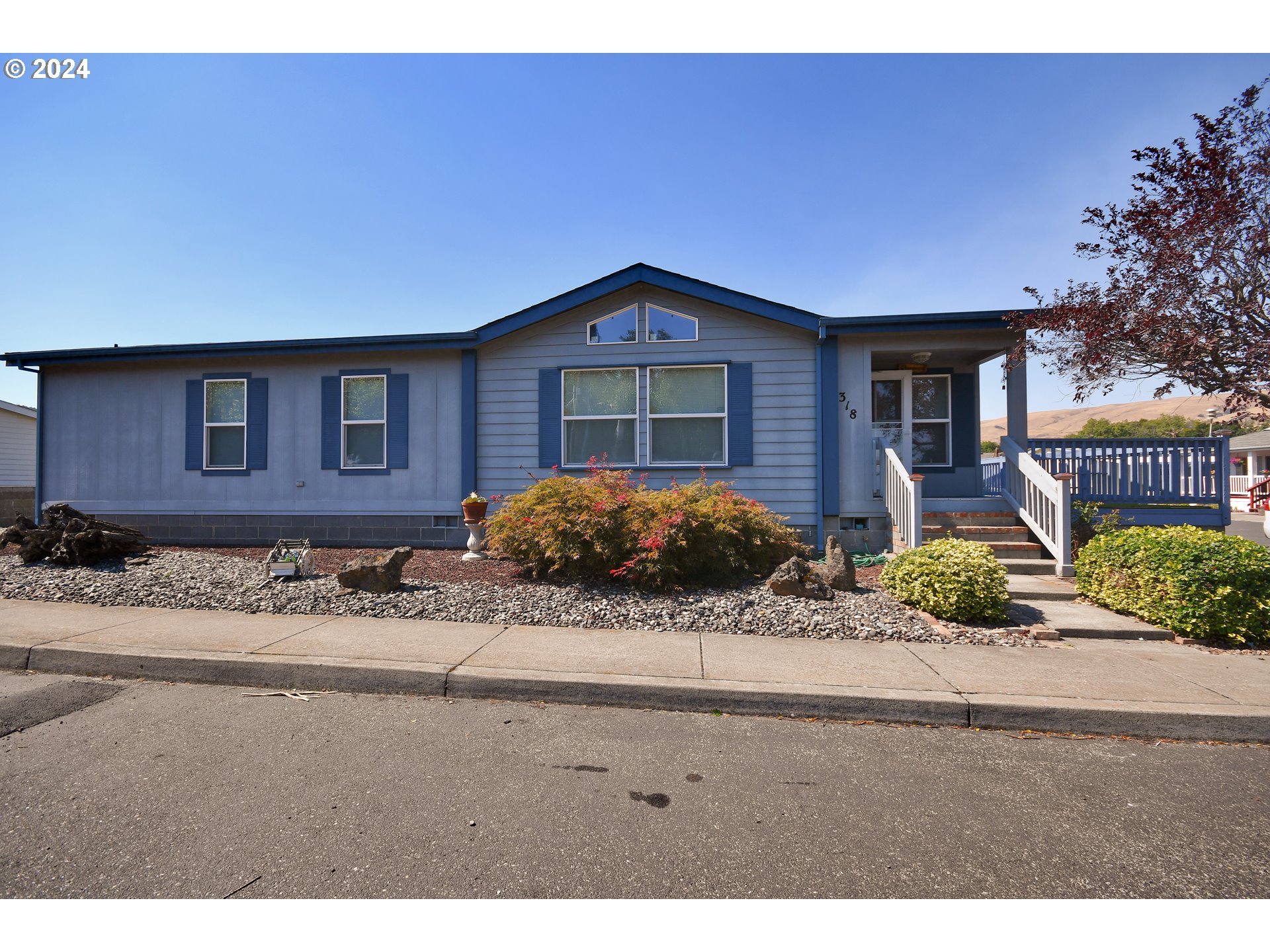 Photo of 755 Division ST The Dalles OR 97058