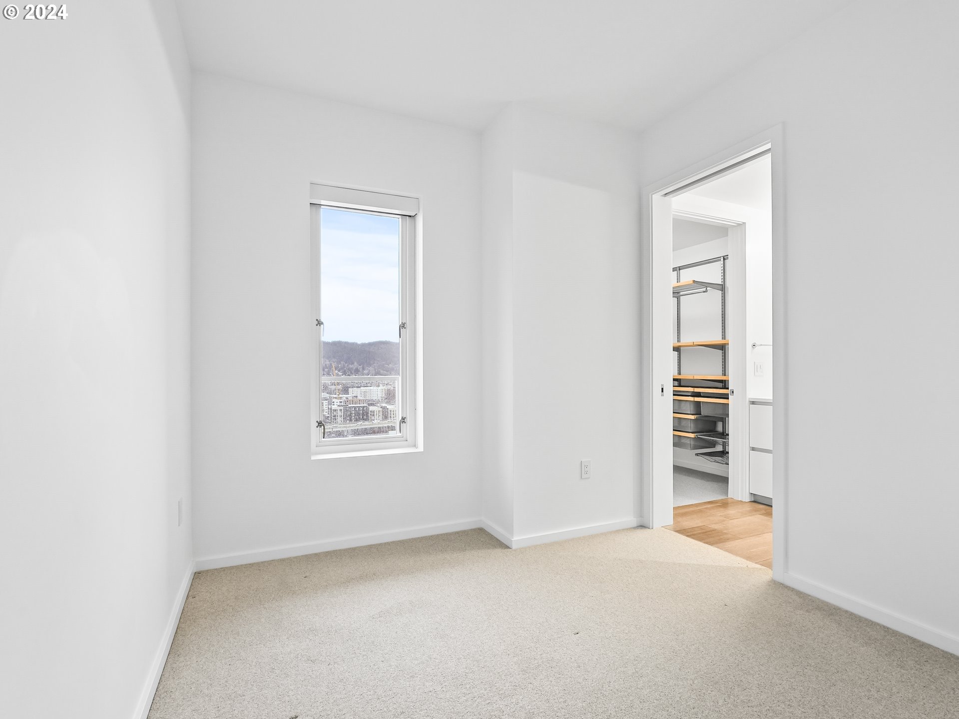 Photo #6: 24113787 Listing 
