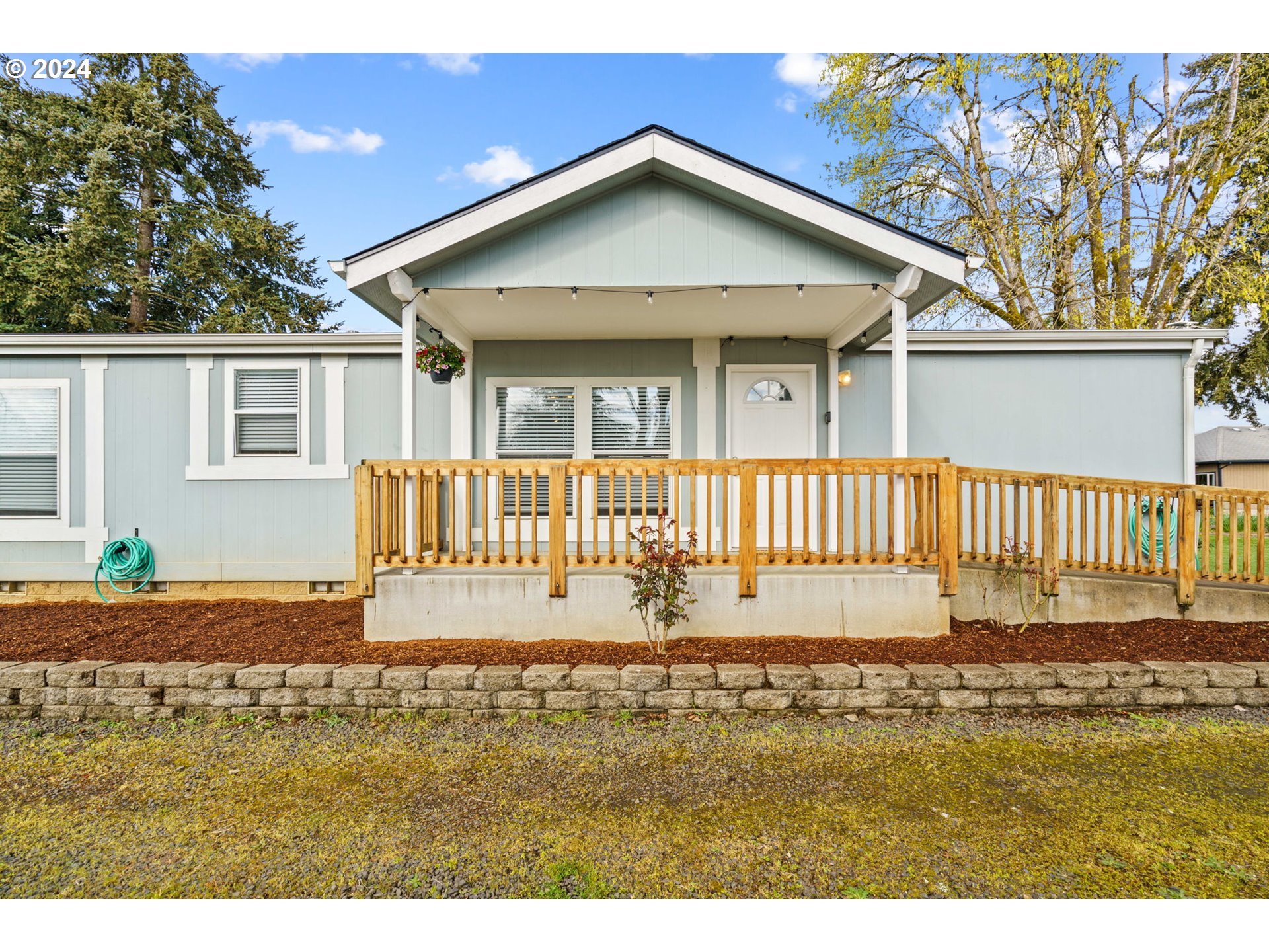 347 SCARBROUGH AVE, Creswell, OR 
