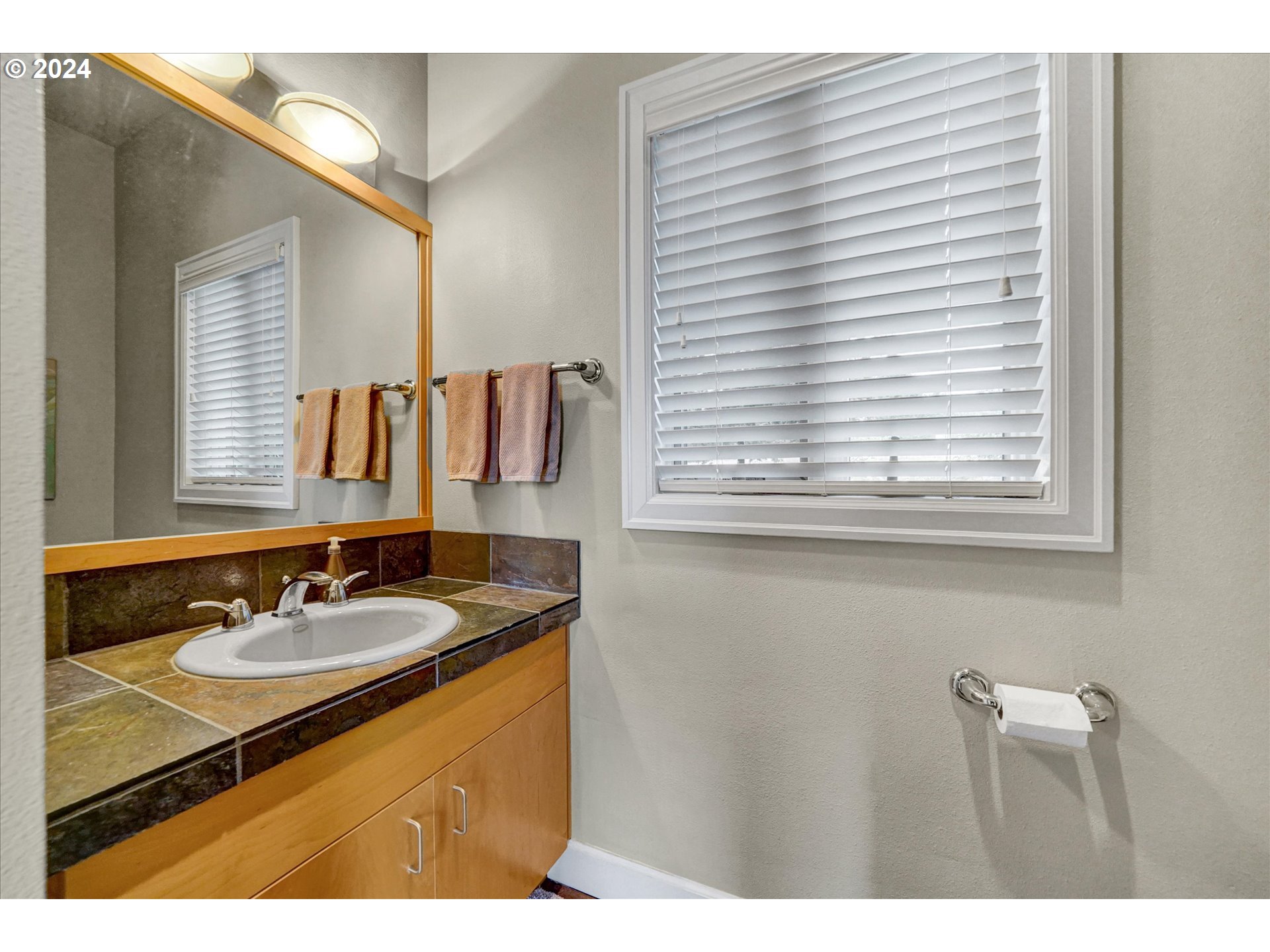 18200 NE SUNRISE PEAKS LN, Hillsboro, OR, 97123