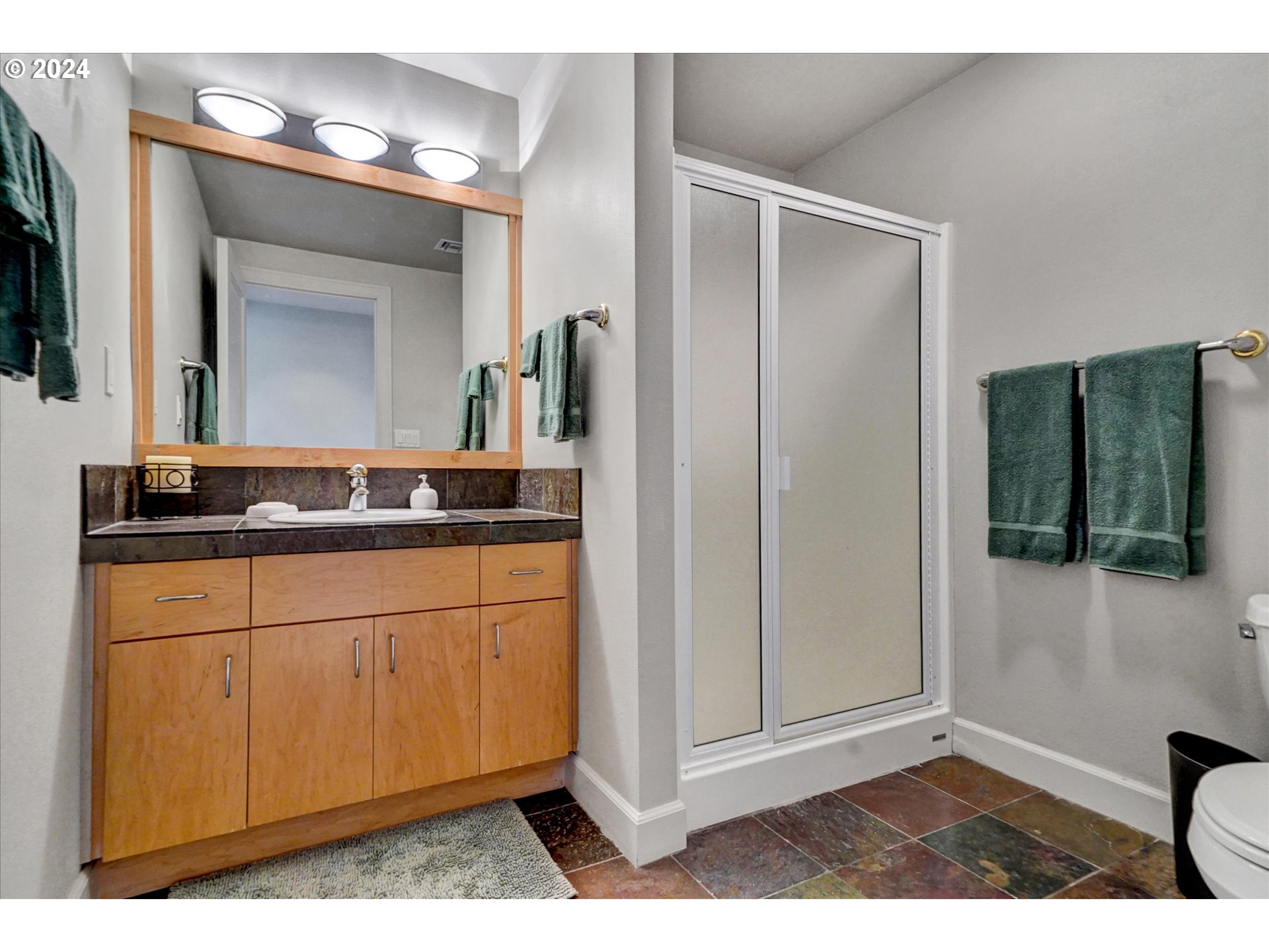 18200 NE SUNRISE PEAKS LN, Hillsboro, OR, 97123